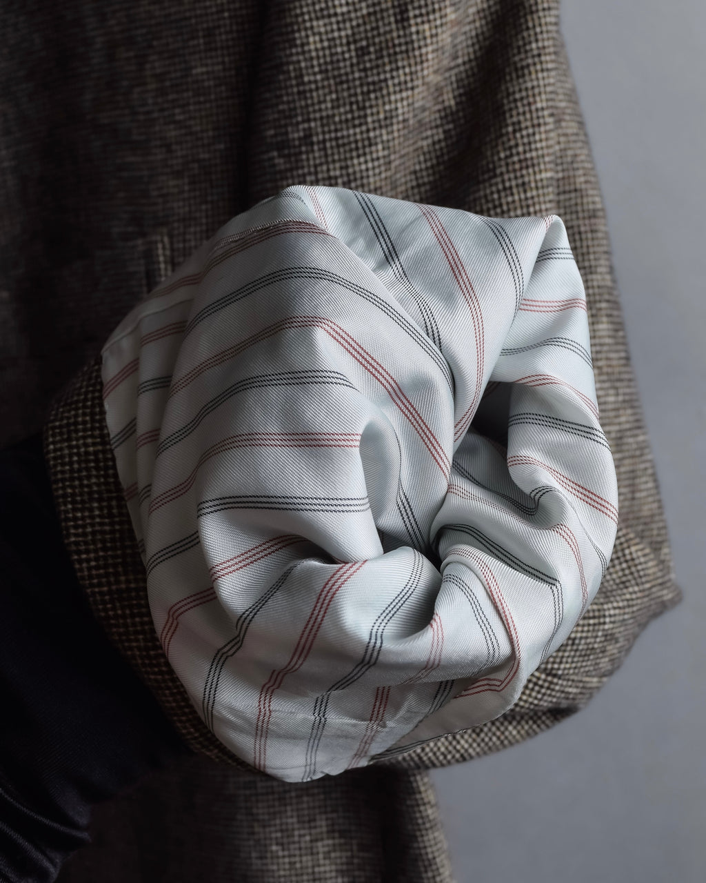 "BROOKS BROTHERS" Melange tweed three-piece suit