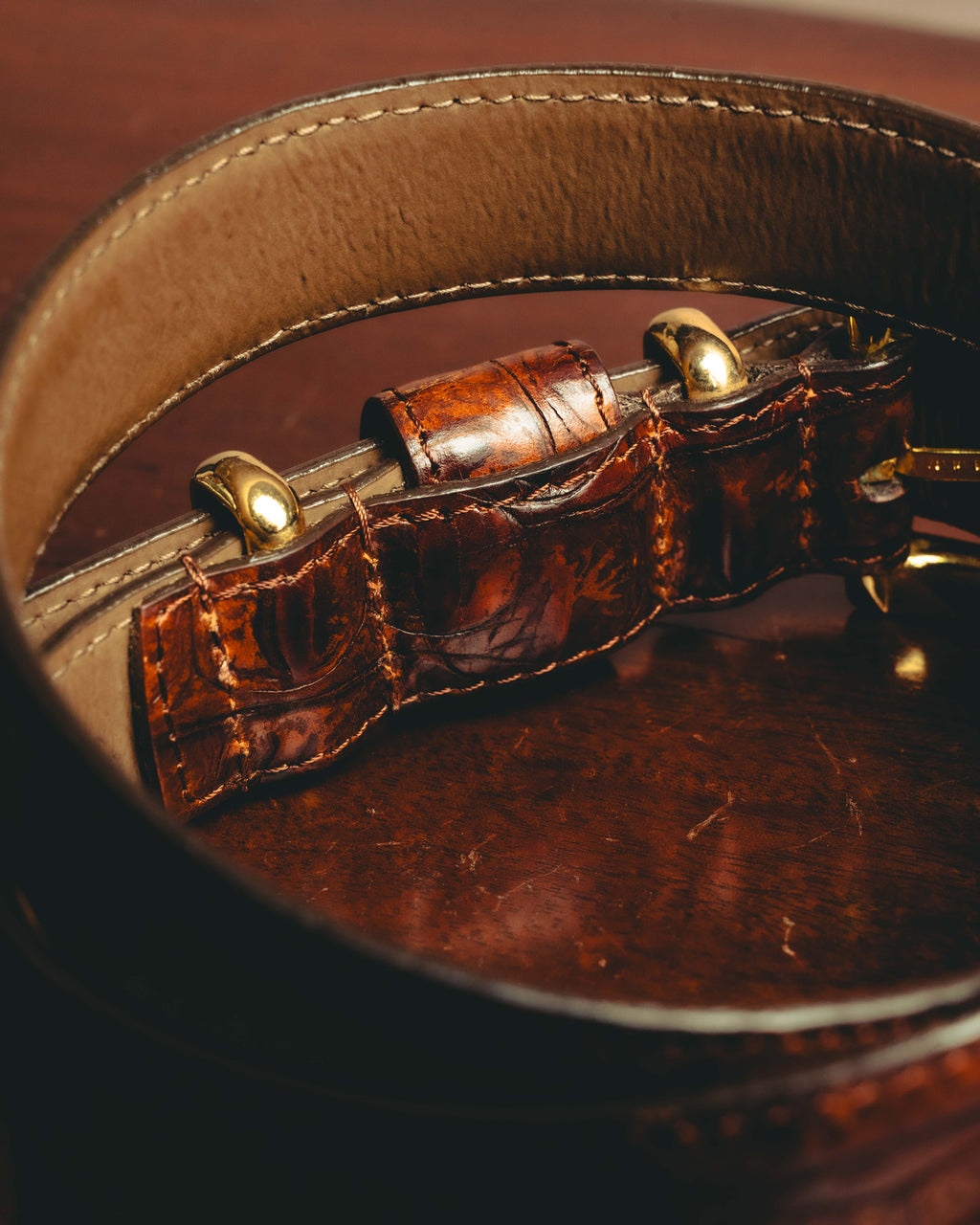-SPECIAL- “LOEWE” 80’s-90’s Crocodile pattern anagram leather belt