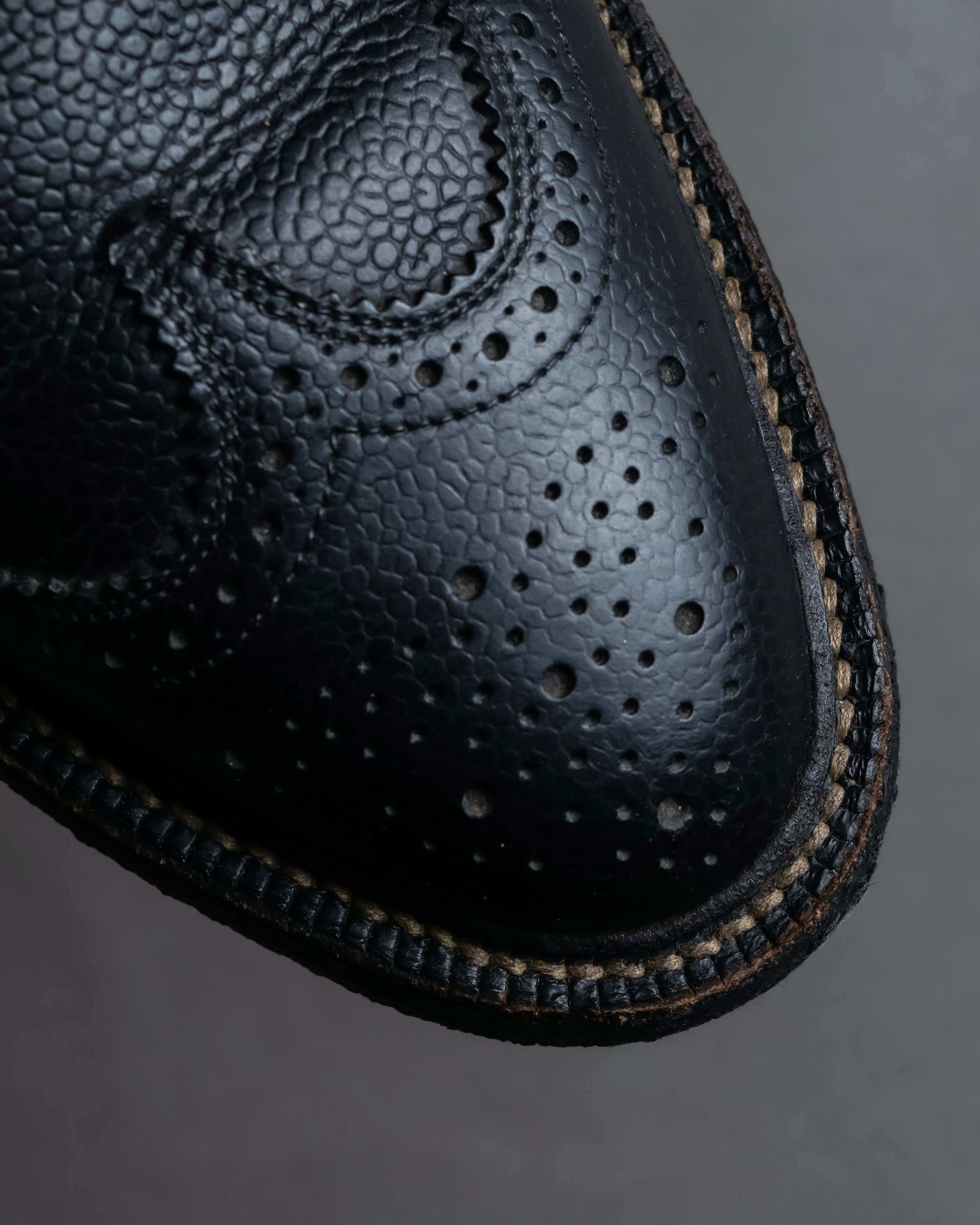 THOM BROWNE (トム ブラウン) - ウィングチップ レザーシューズ