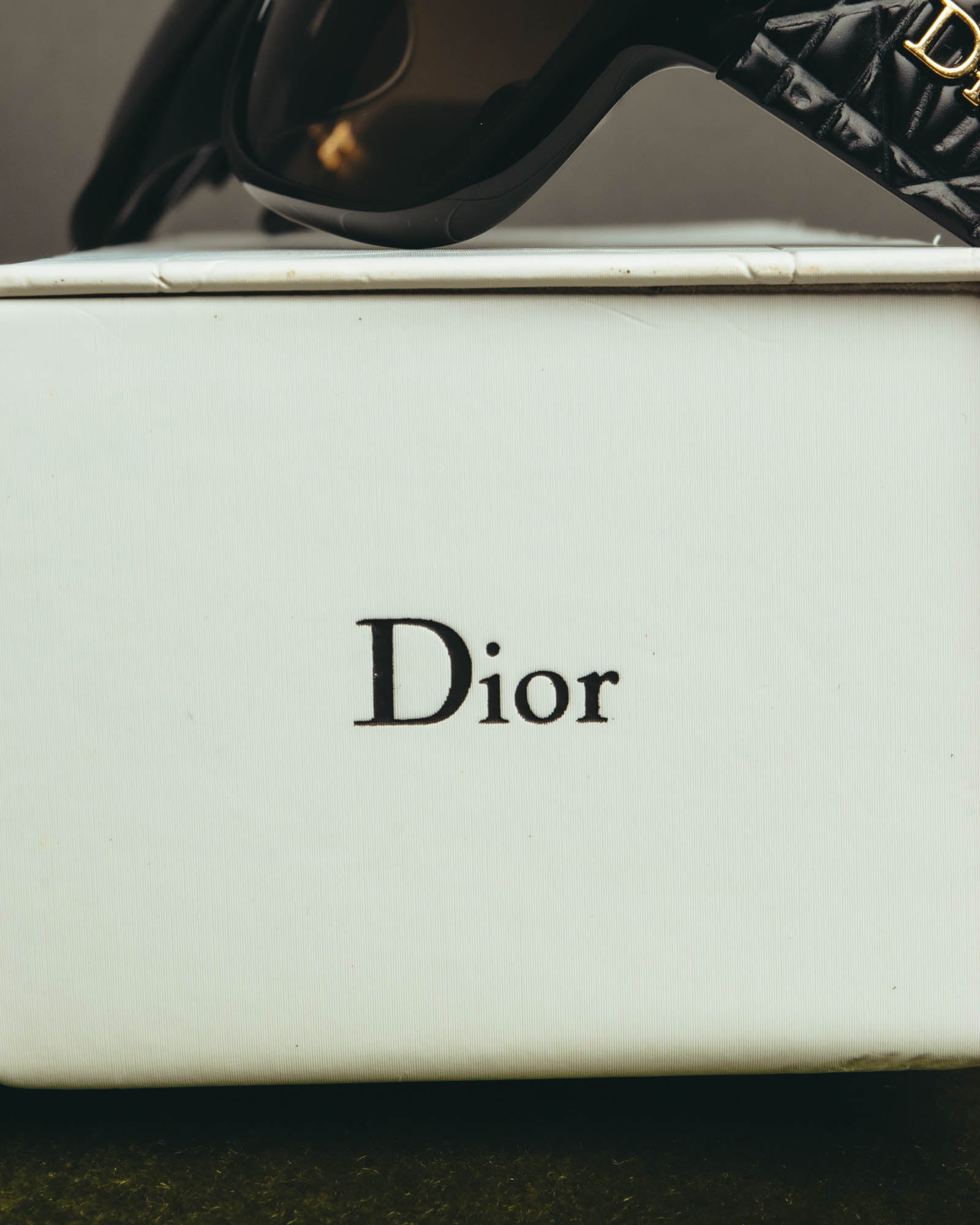 "Christian Dior" 10's Oversized quilted temple sunglasses