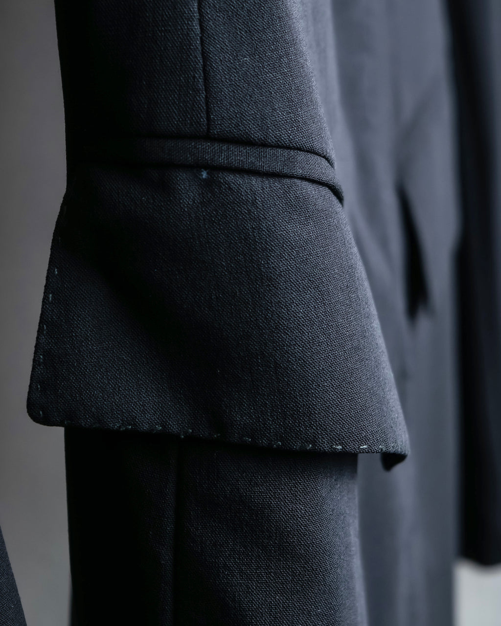 "GUCCI" black oversized mode style set up