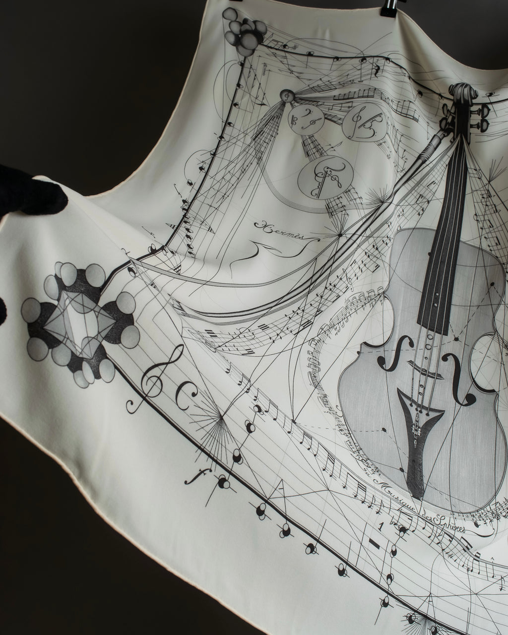 "HERMES" La Musique des Sphères Carre 90 silk scarf