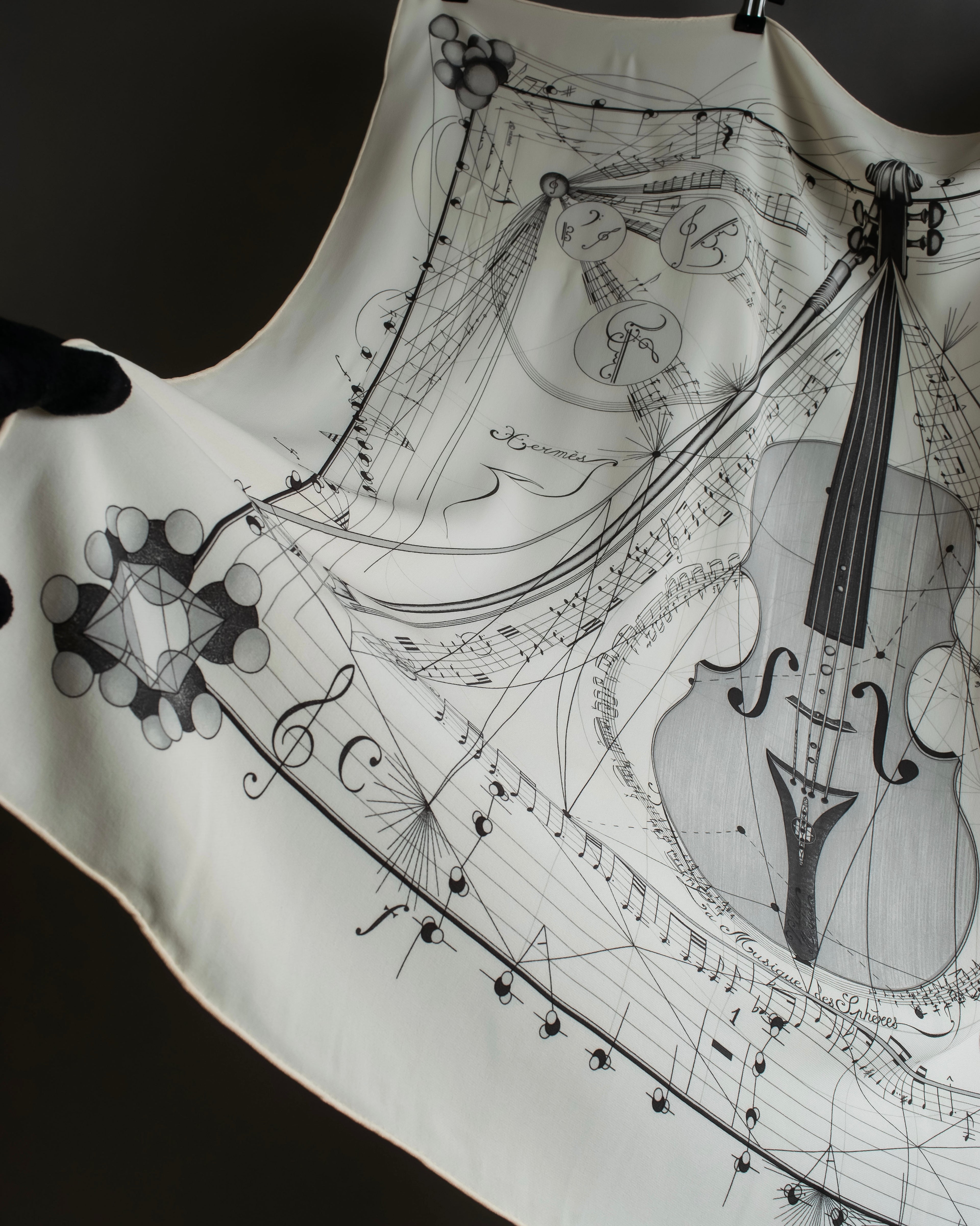 "HERMES" La Musique des Sphères Carre 90 silk scarf