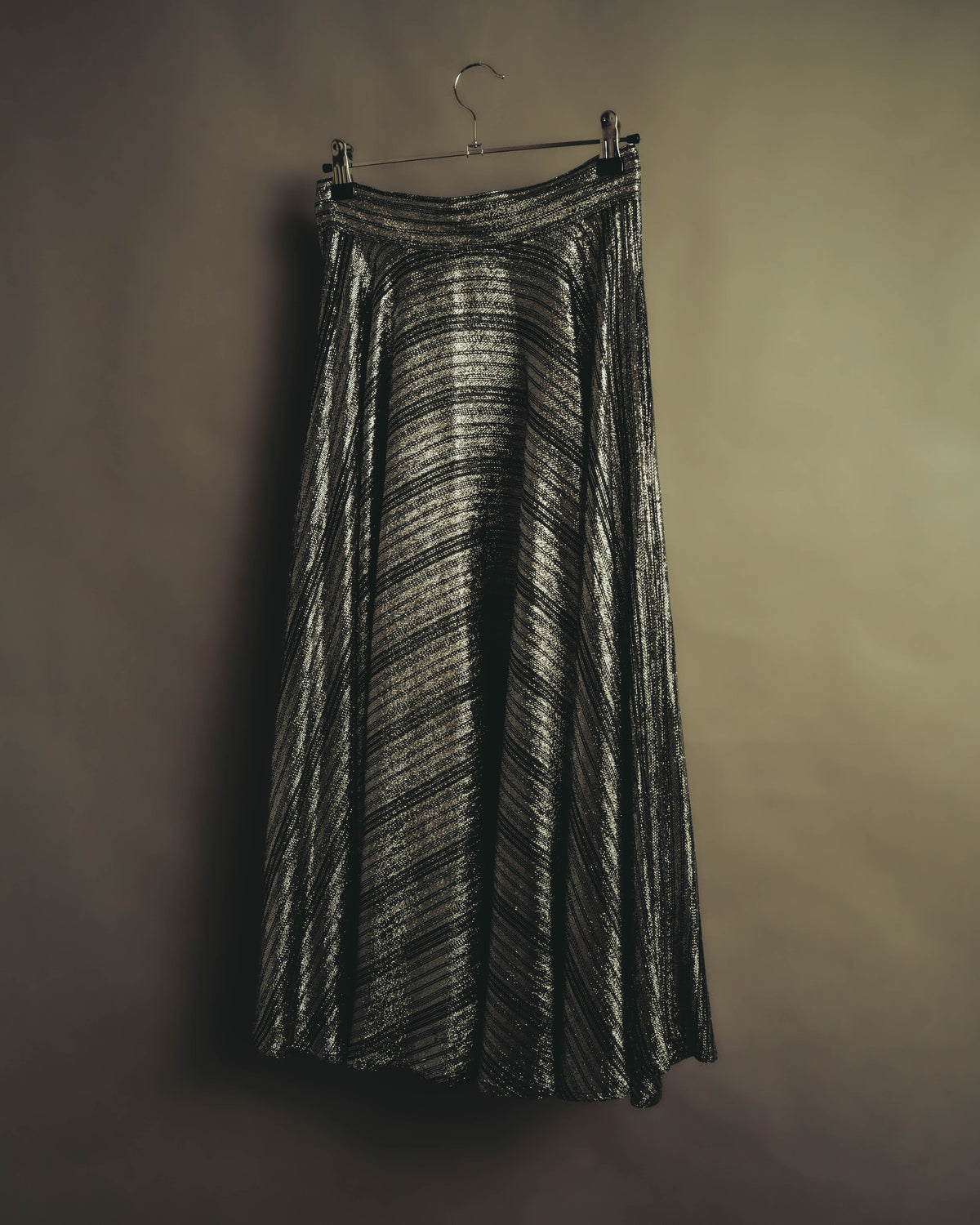 "ENRICO COVERI" 80's-90's Metallic flared maxi skirt