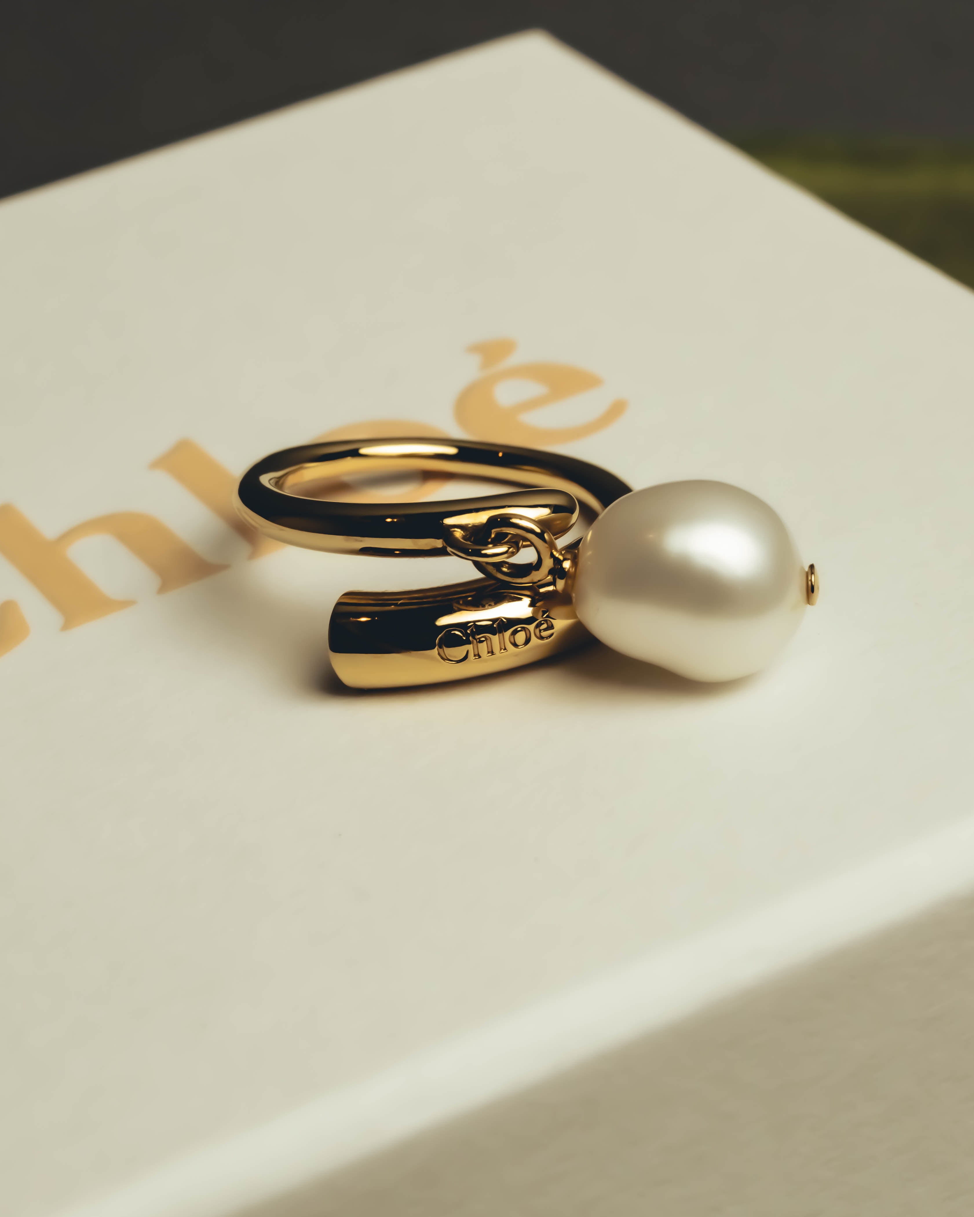 "Chloé" 2020's Pearl charm ring