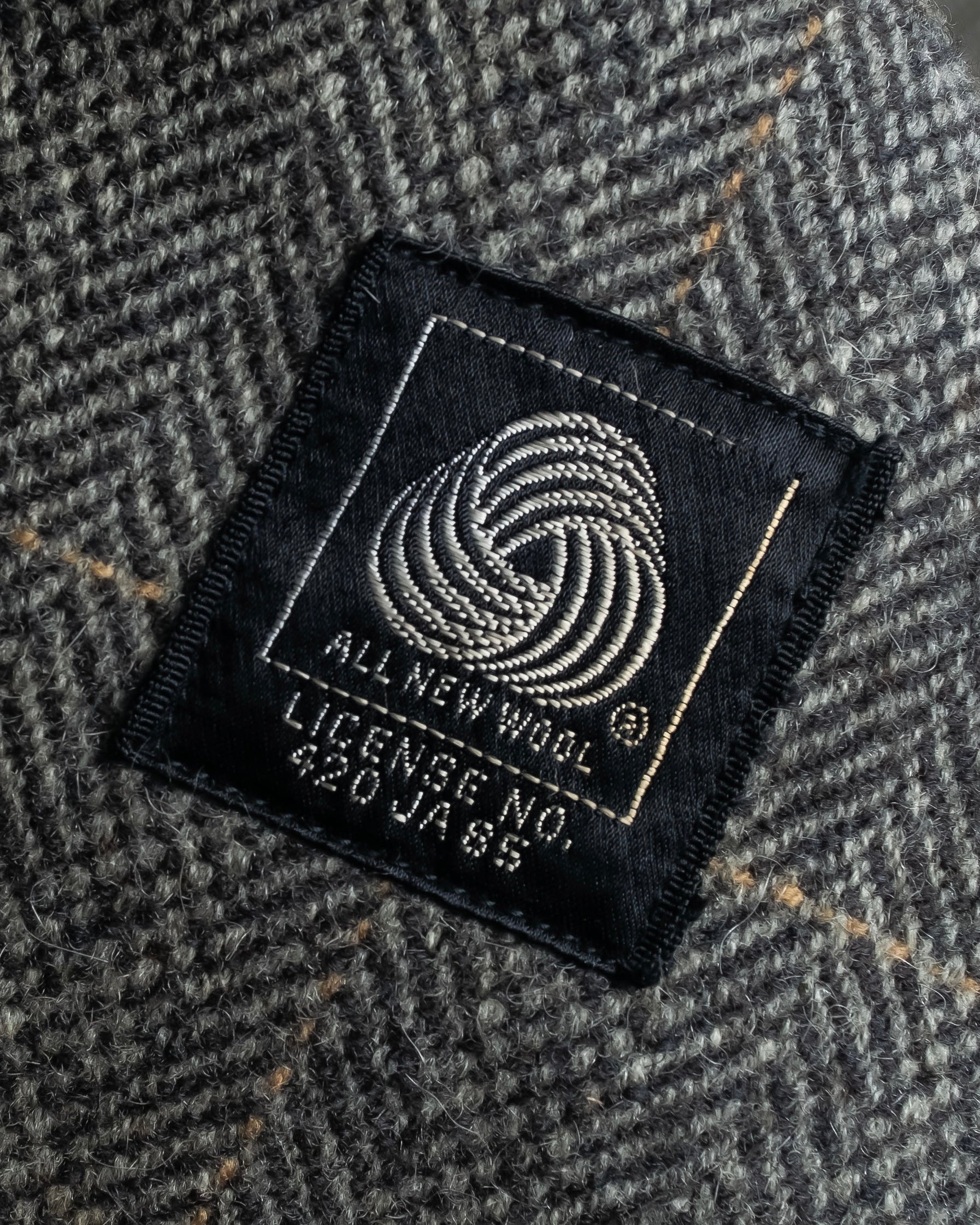 "BURBERRYS" Fine check pattern herringbone coat