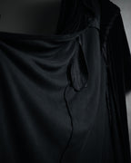 –SPECIAL– “Christian Dior”
80’s-90’s Velour lace trimmed robe coat