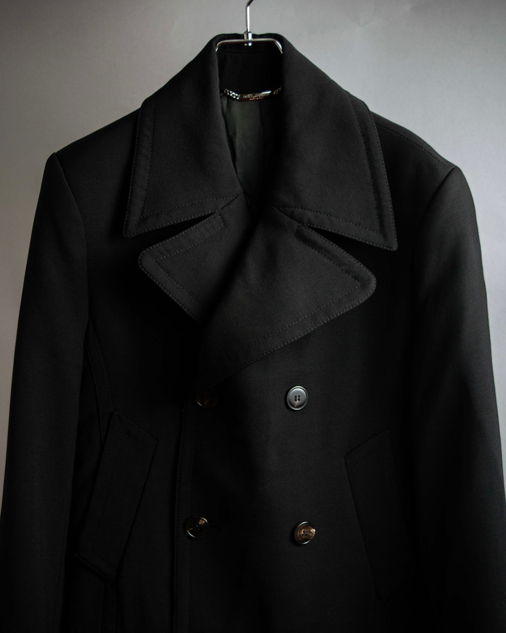 "Dolce & Gabbana" Navy originated Italian tailored pea coat