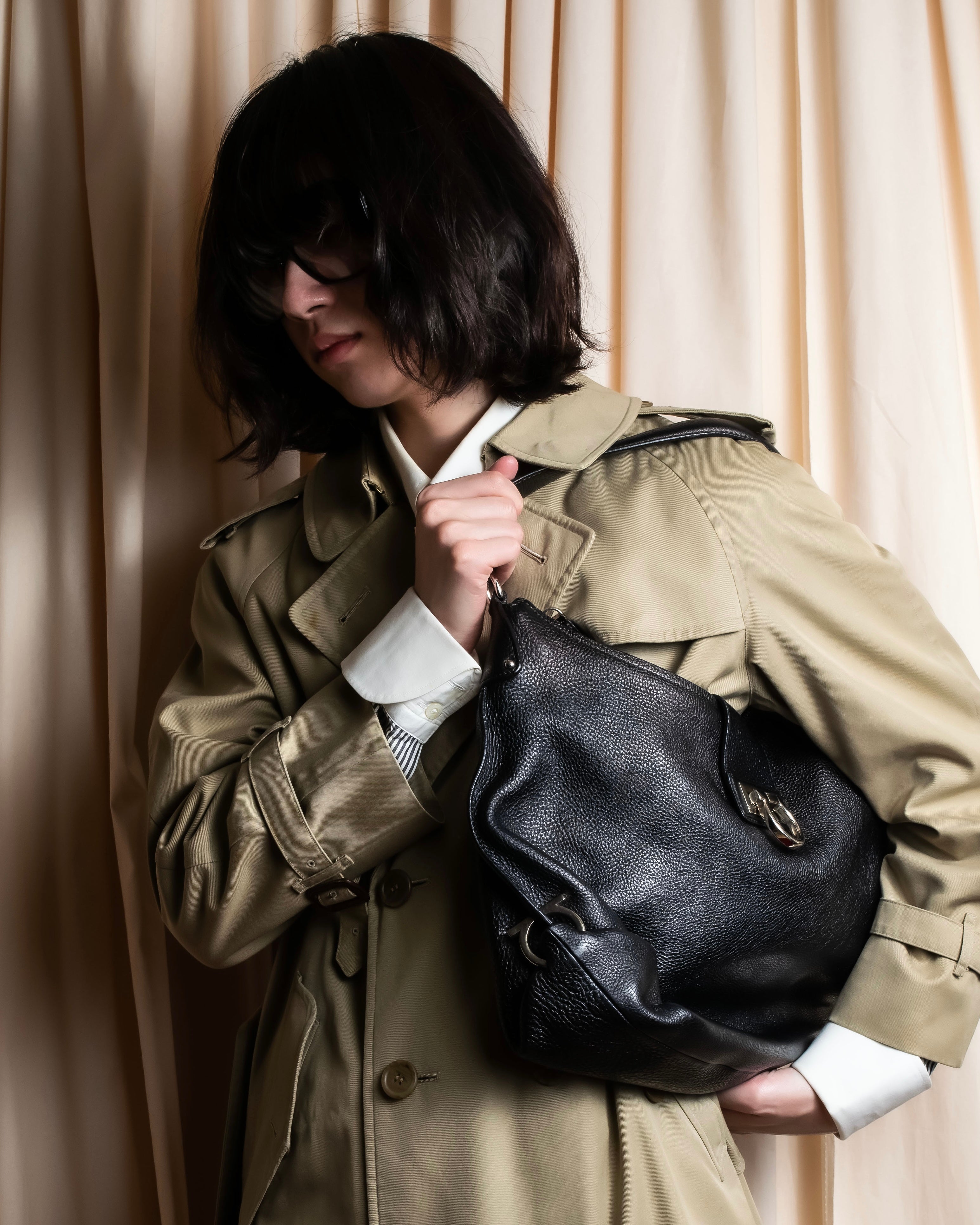 "Salvatore Ferragamo" Gancini motif design large leather shoulder bag