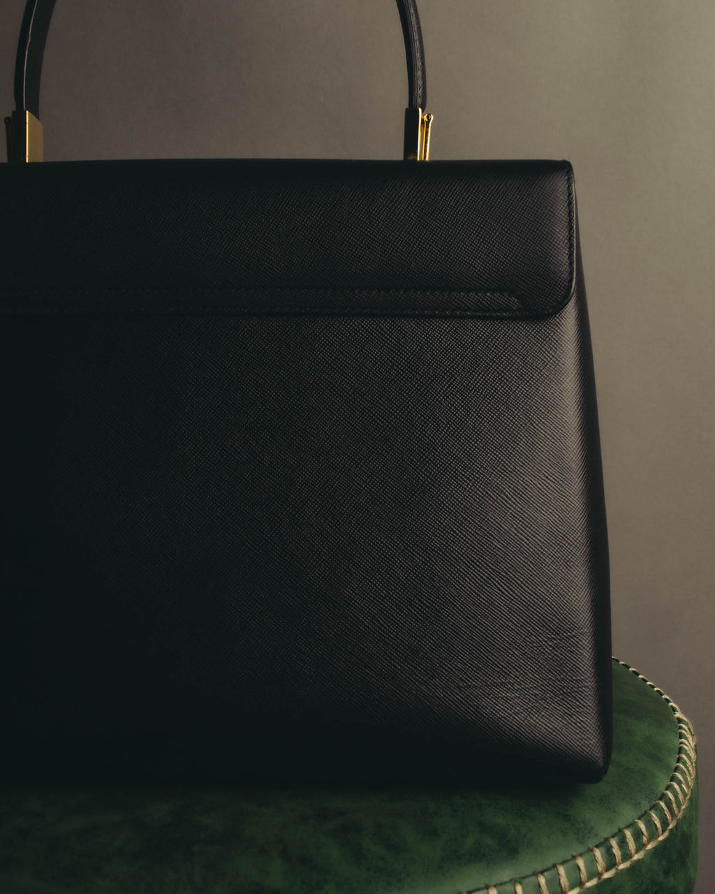 "Salvatore Ferragamo" 90's-00's Structured gancini leather top handle bag