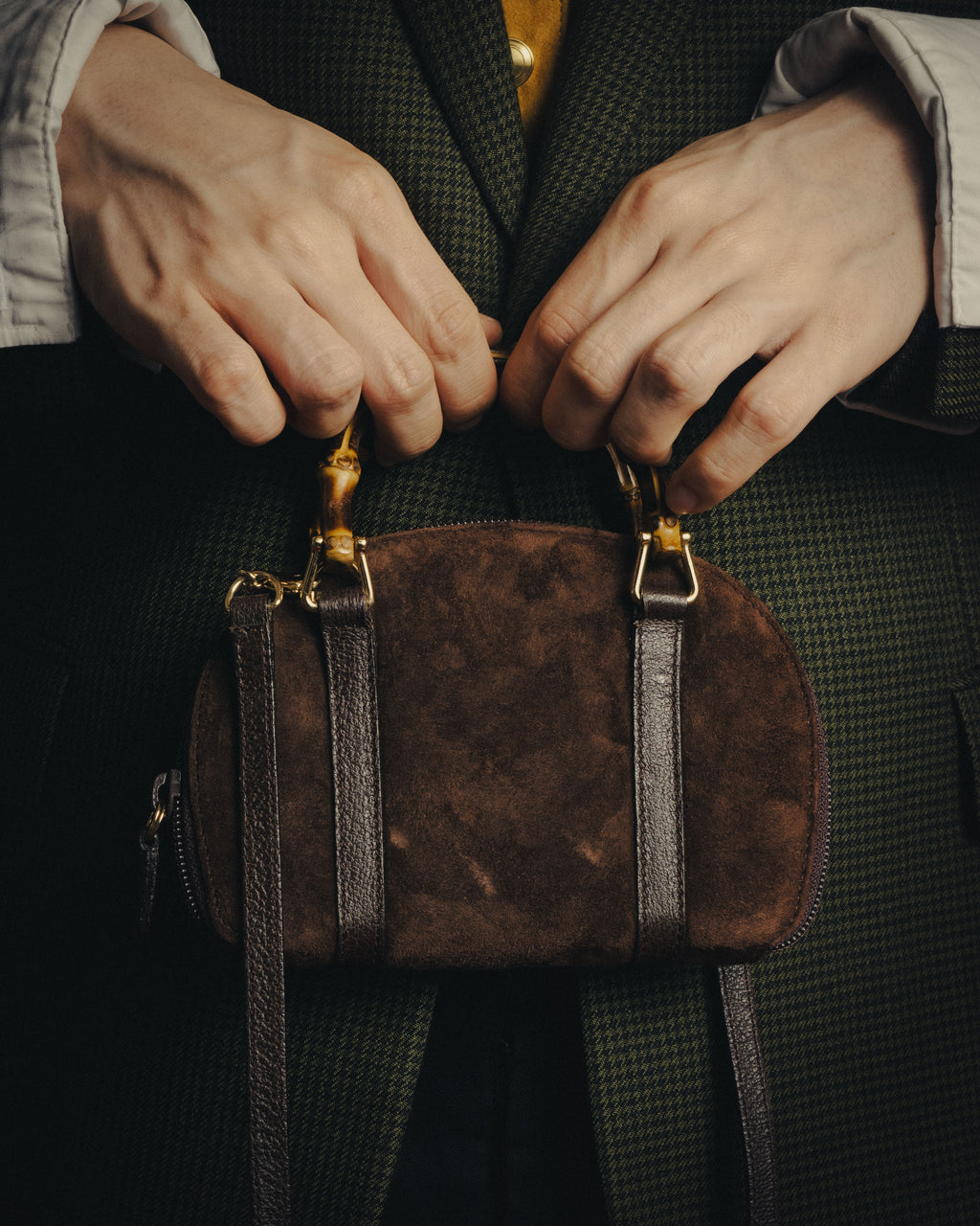 -SPECIAL- “GUCCI” 90’s bamboo handle suede half moon bag