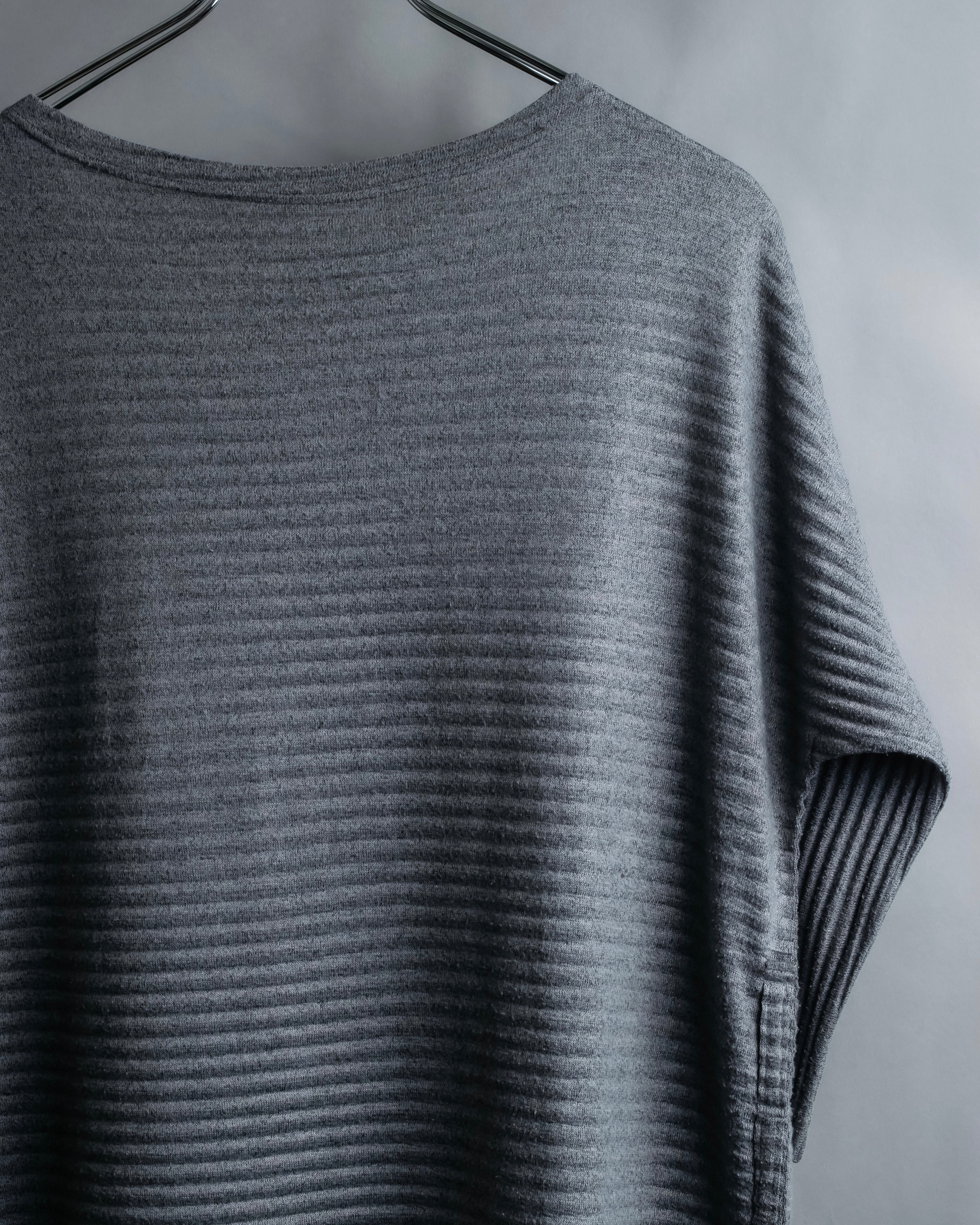 "ISSEY MIYAKE me" Pleated pullover tunic