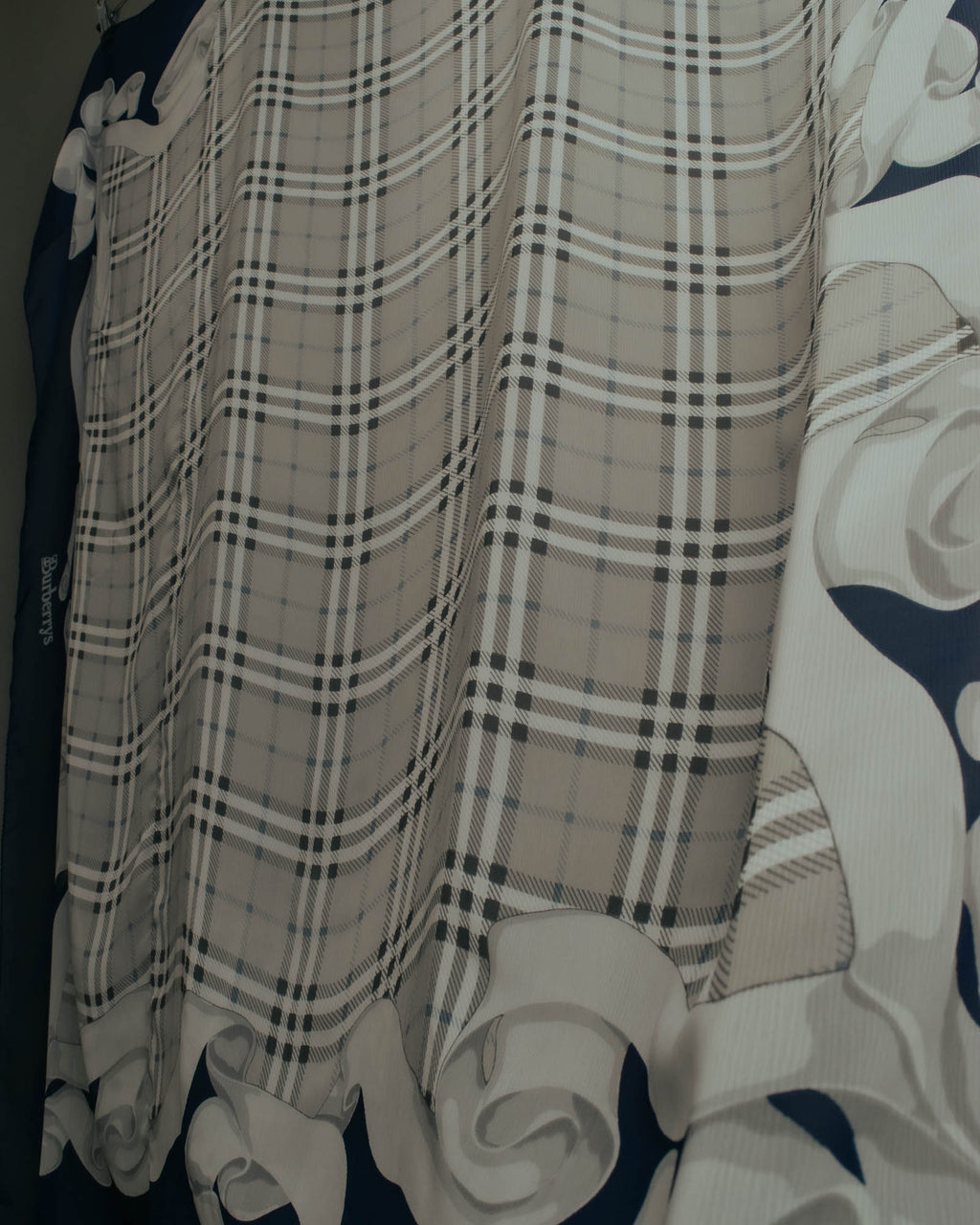 "Burberrys" 80's-90's Lightweight checked scarf