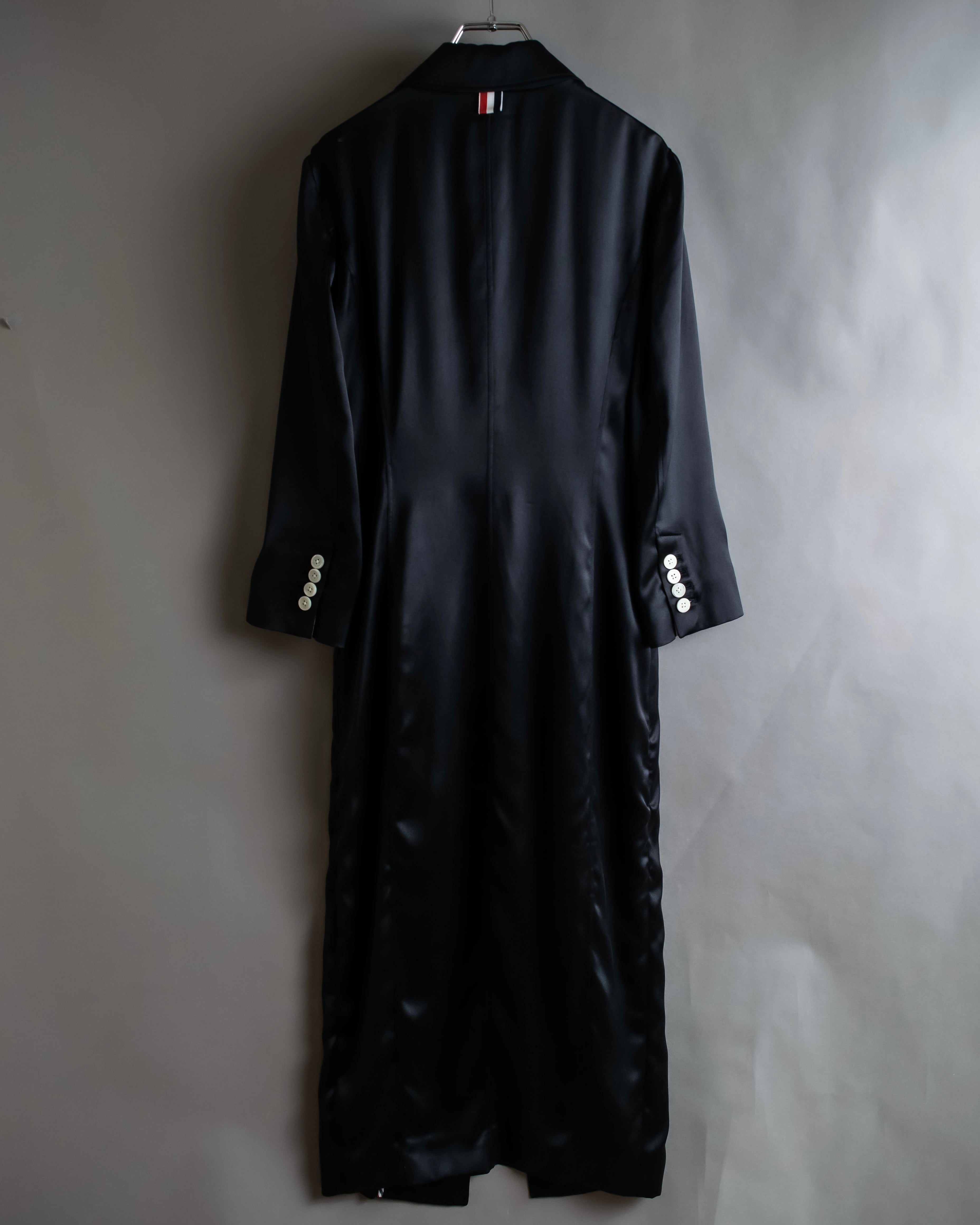 "THOM BROWNE" Shiny long hidden button shirt