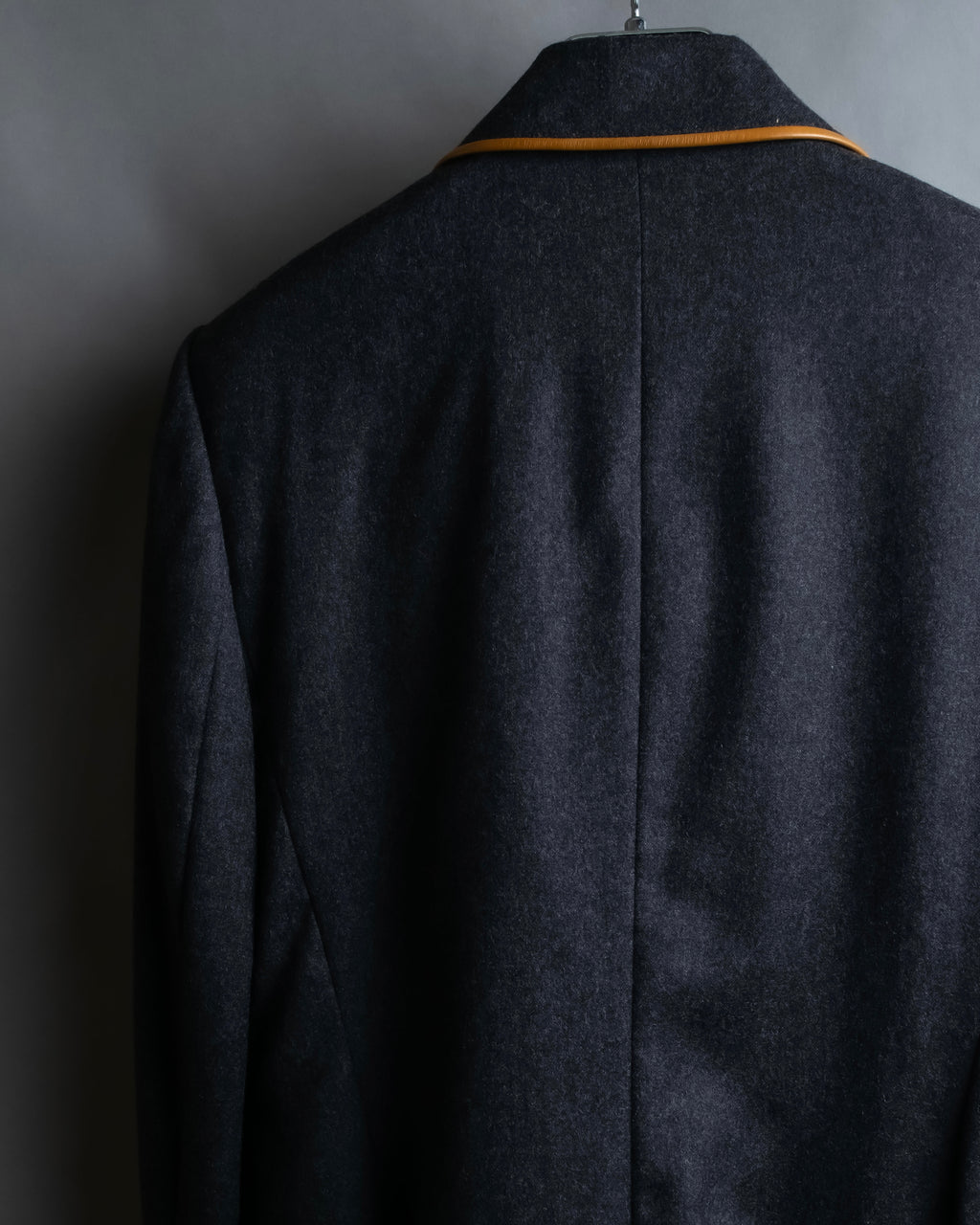 "HERMES" Vintage leather piping design belted tailored jacket