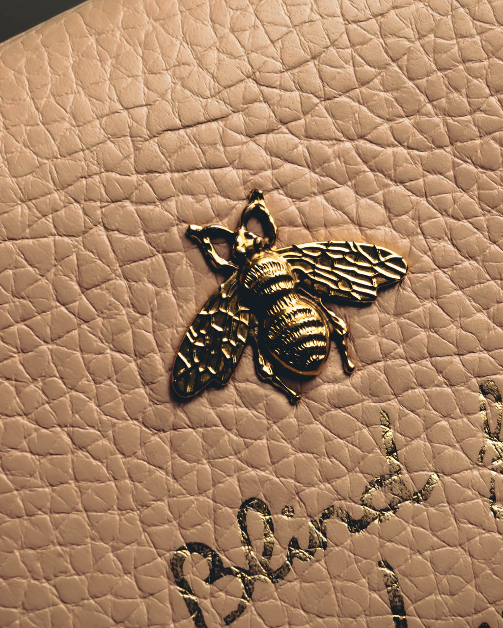 "GUCCI" 2010's-20's Pink bee motif trifold wallet