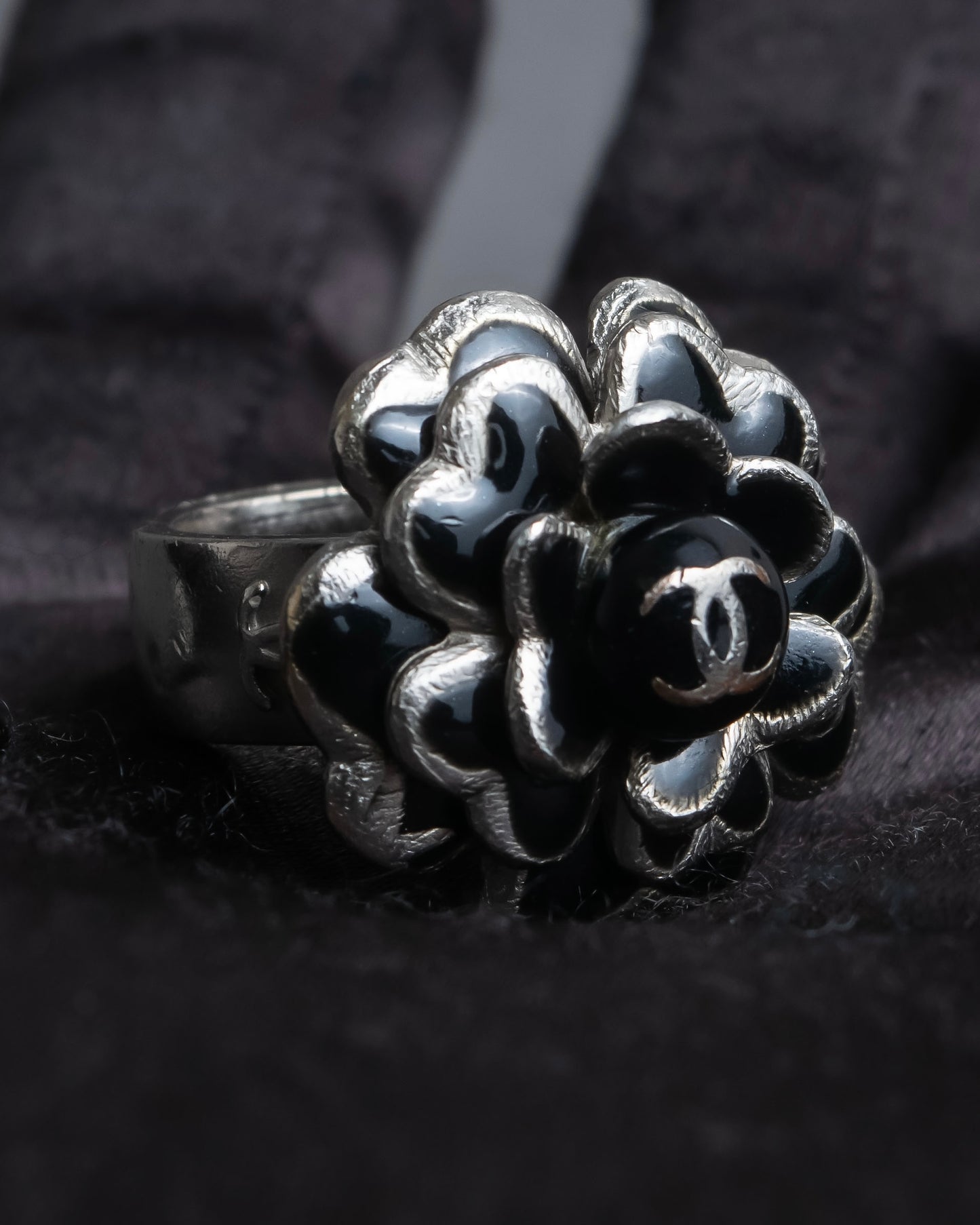 "2003's CHANEL" Camellia motif coco mark engraved ring