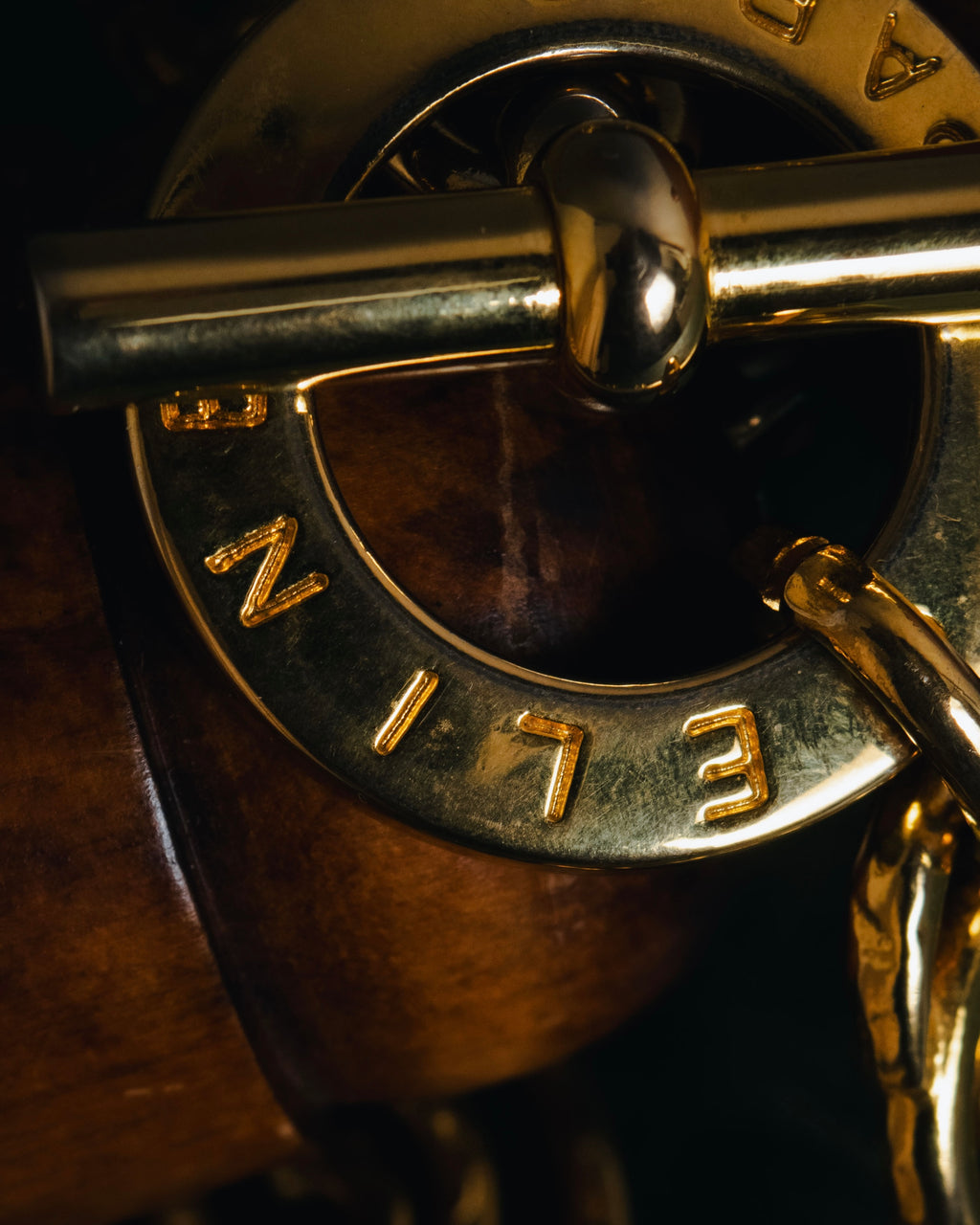 "CELINE" Early 90s spiral circle chain toggle bracelet