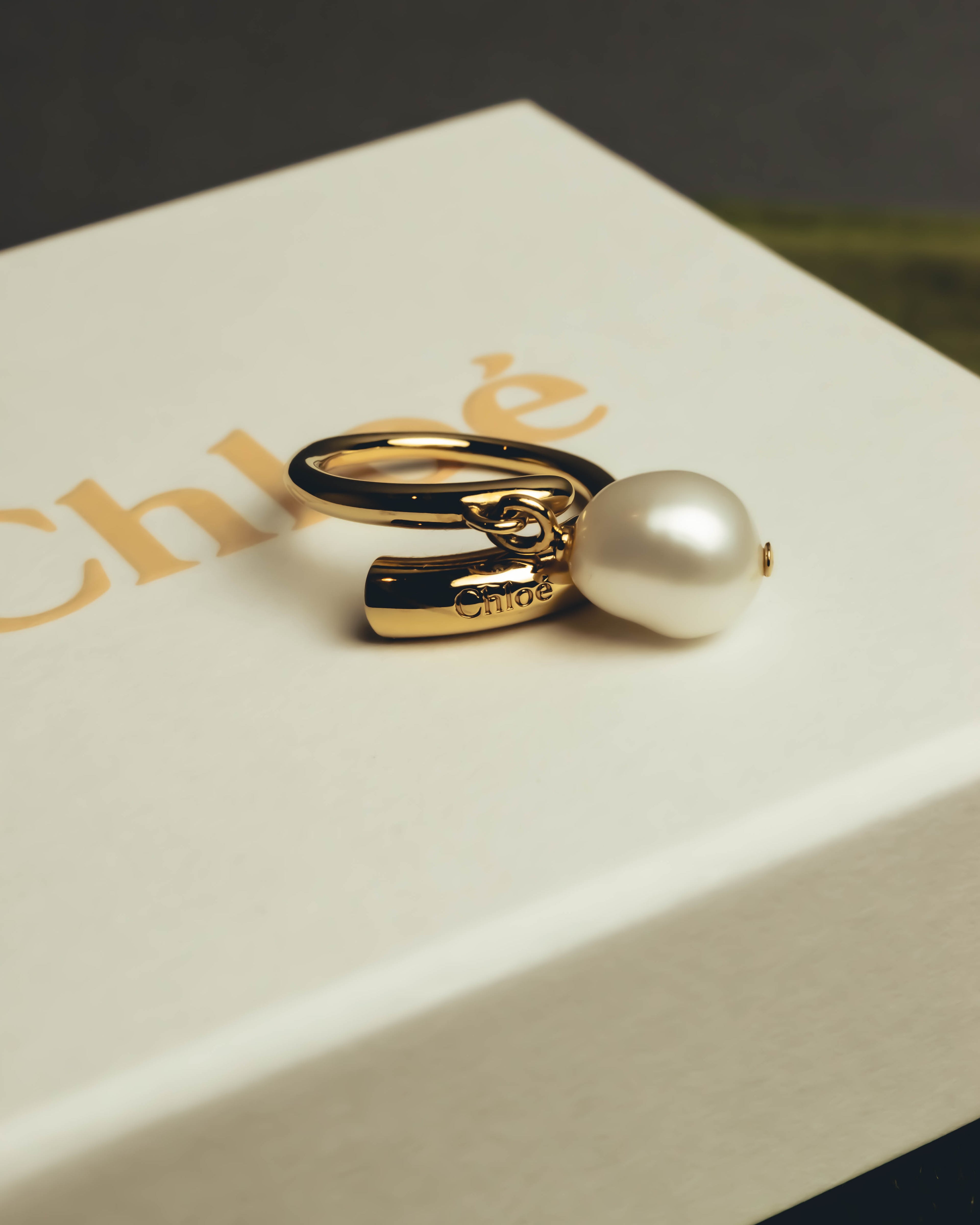 "Chloé" 2020's Pearl charm ring