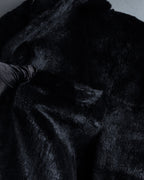 -SPECIAL- "Salvatore Ferragamo"
90's-00's A neat silhouette 100% lapin fur coat