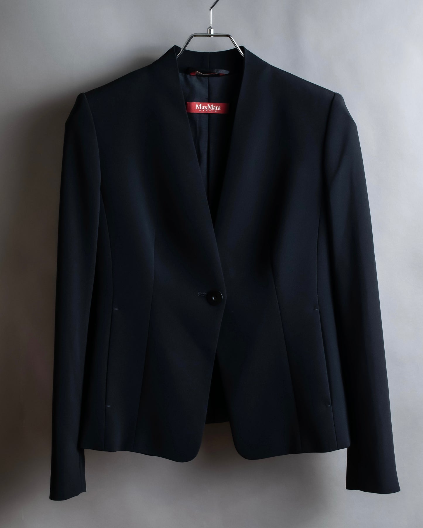 "Max Mara" 1B design no collar short jacket