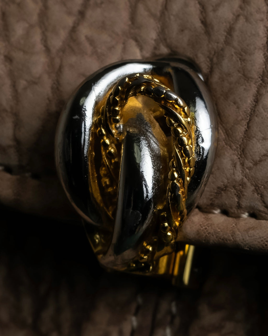 "LUCE SAINT-CLAR" Special textured leather one-handle bag