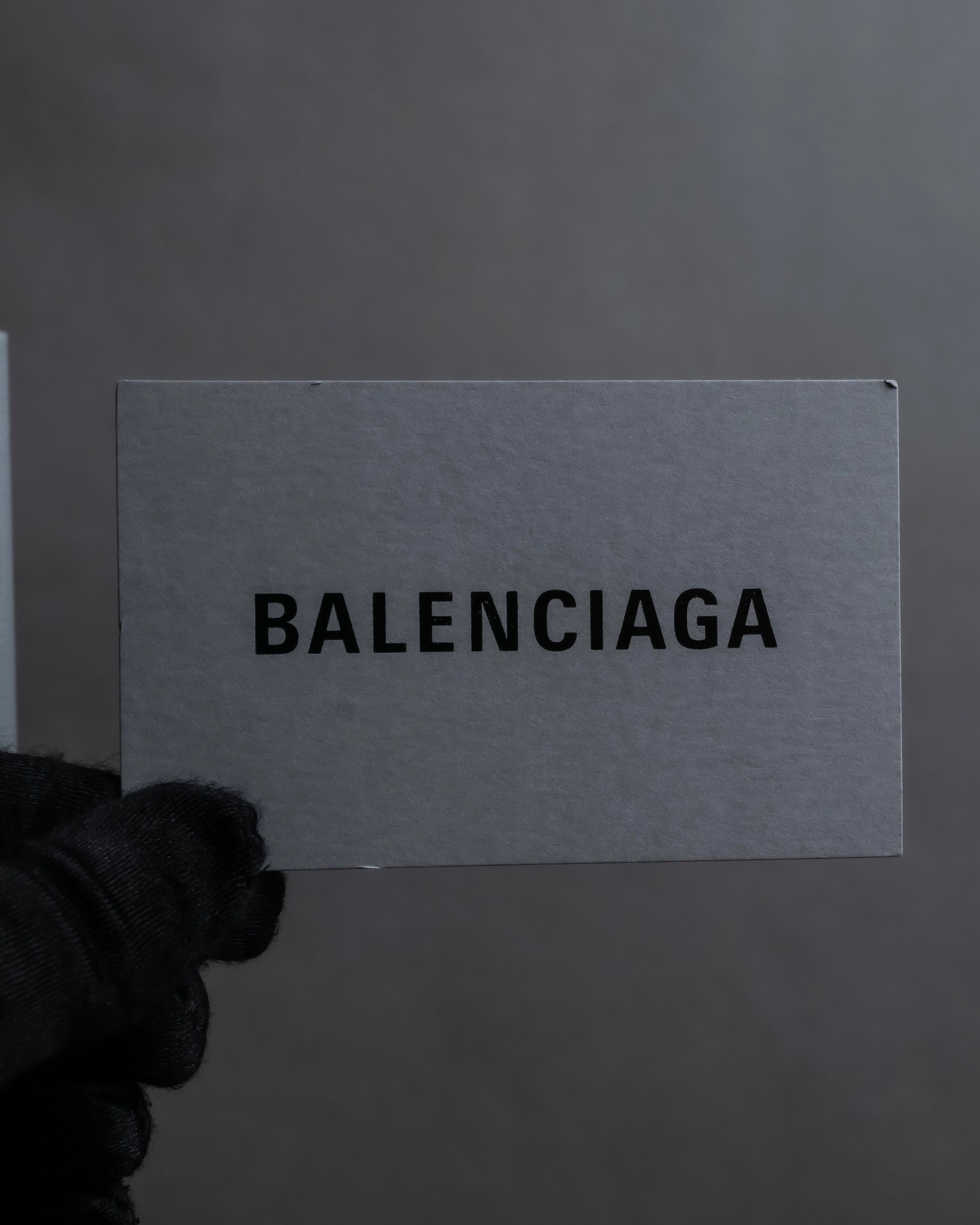 "BALENCIAGA" Logo engraved compact leather tri-fold wallet