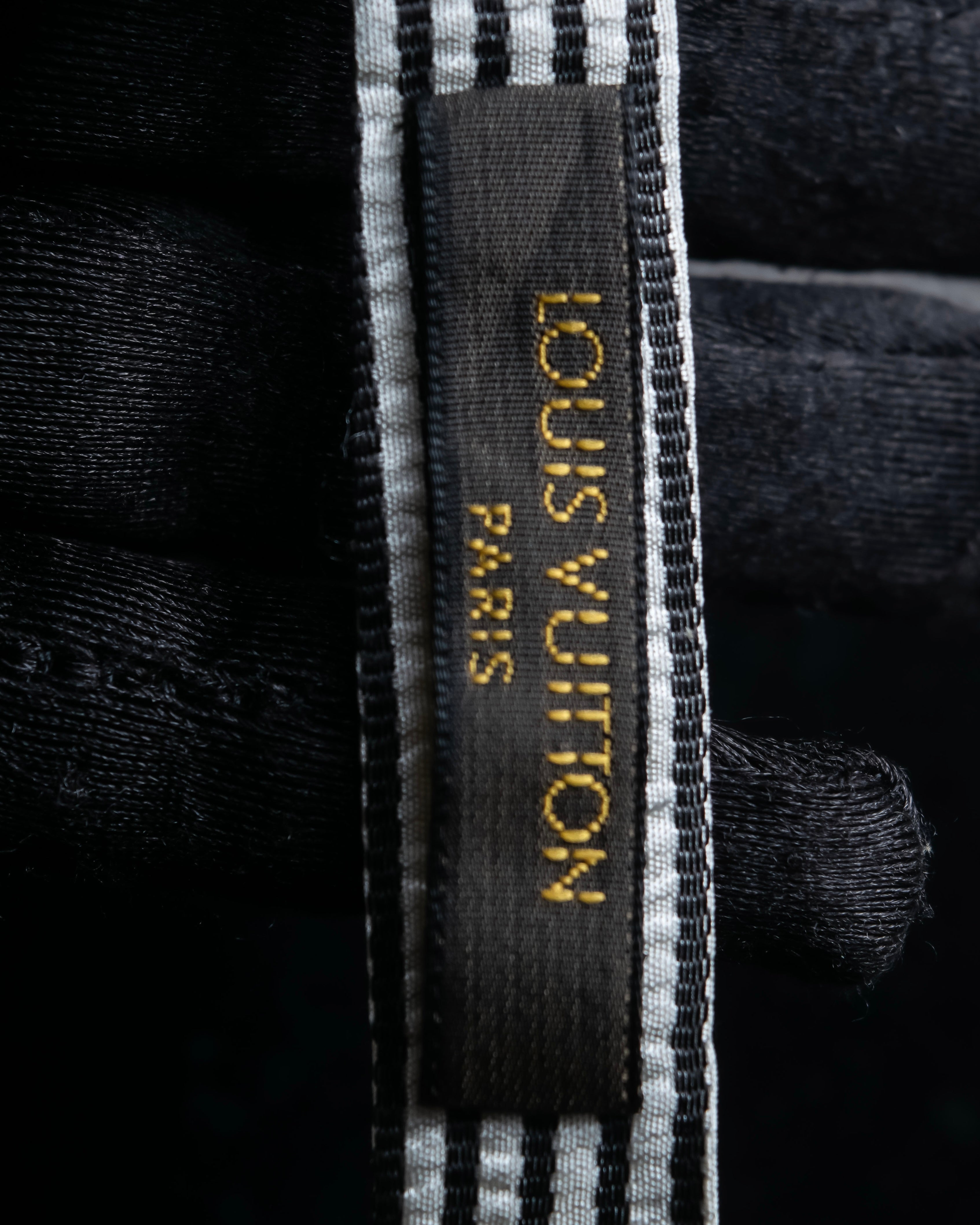 "LOUIS VUITTON" Black＆white color striped bow tie