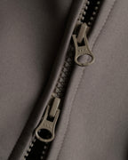 "Maison Martin Margiela × H&M"
Reconstructed zip-up design jacket