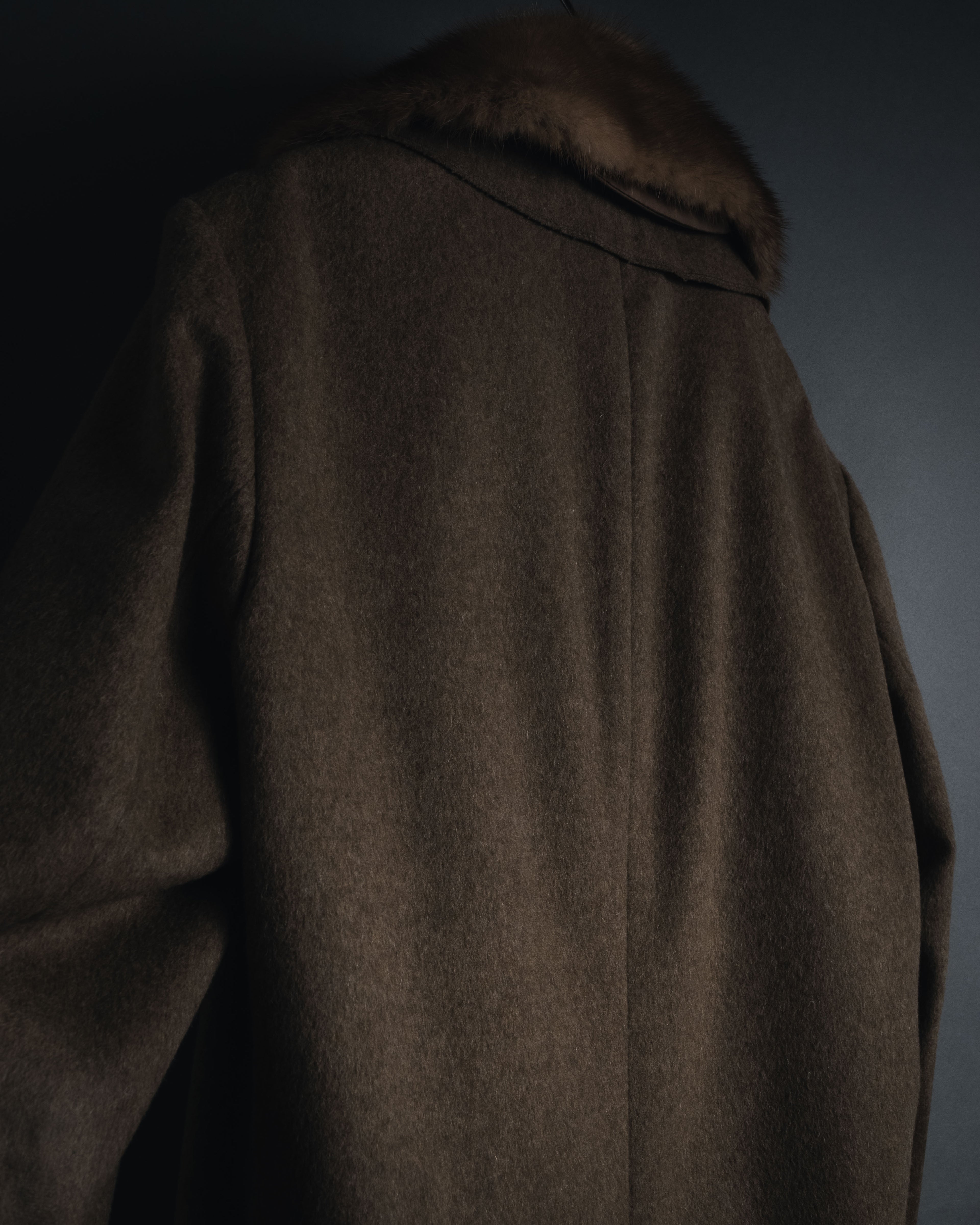 "PRADA" 90’s-00’s embellished fur-collar stretch tech coat