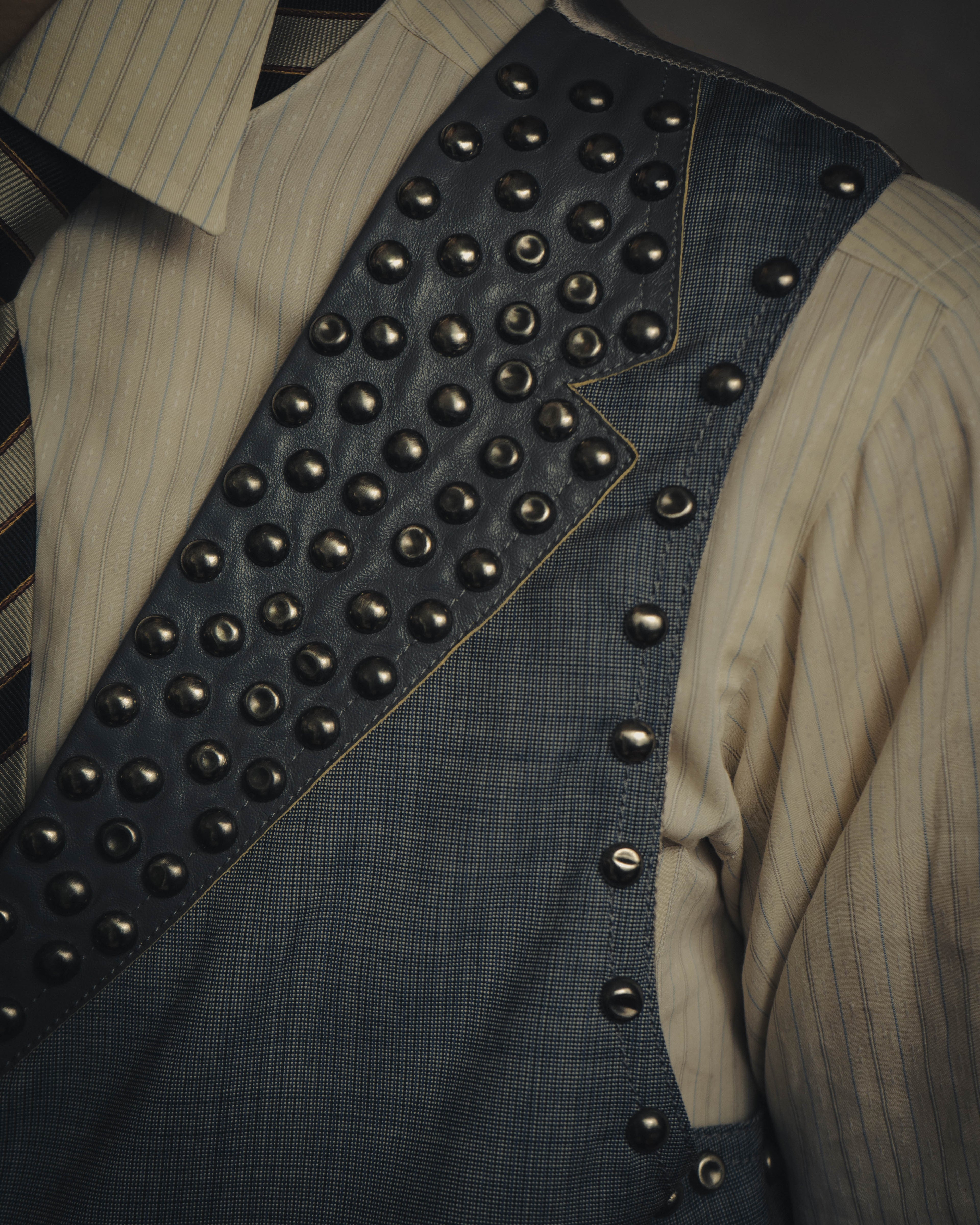 -SPECIAL- “Maison Martin Margiela” 07SS Studded wool leather tailored vest