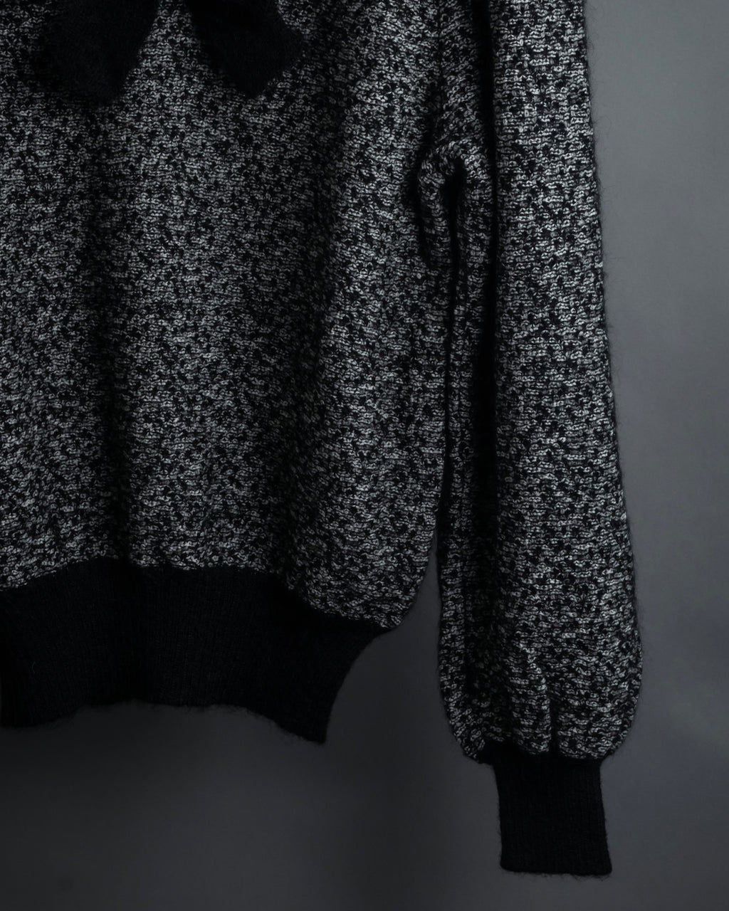 "Christian Dior PRETA PORTER"
Ribbon design mixed yarn knit pullover