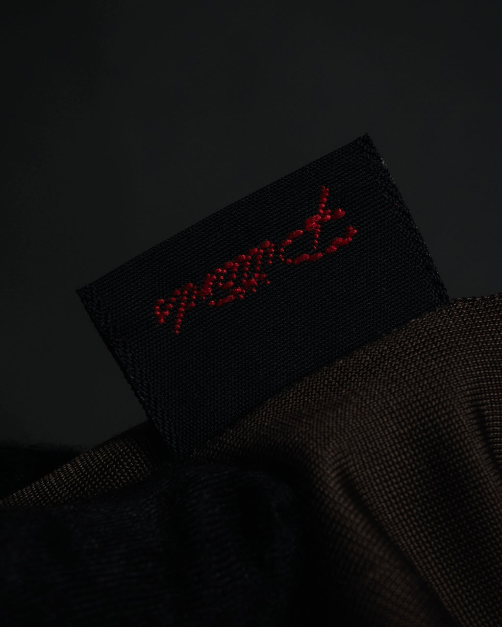 “Chloé” 2000’s Pittards leather minimalist gloves