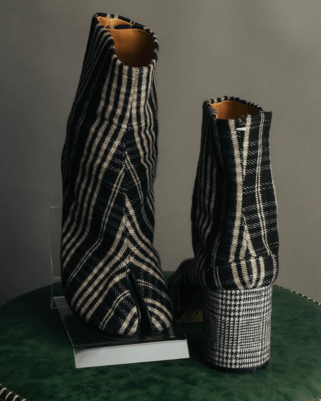 -SPECIAL- "Maison Margiela"2015's Tabi striped fabric ankle boots