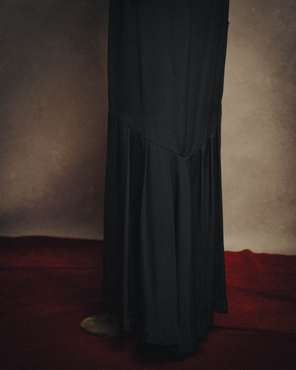 -SPECIAL- “Christian Dior” 80’s silk pleated long skirt