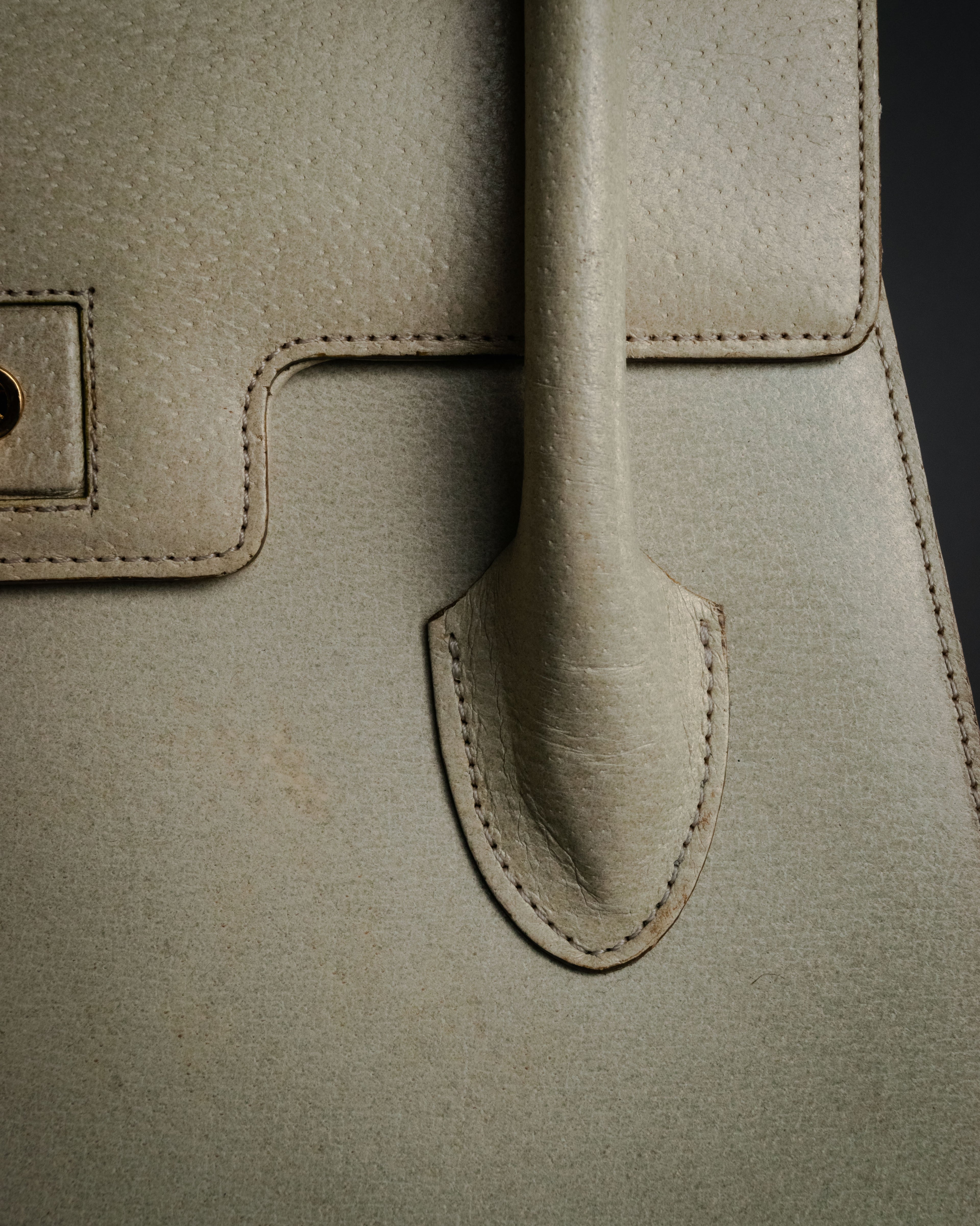 “VALENTINO GARAVANI” 90’s structured top handle leather bag