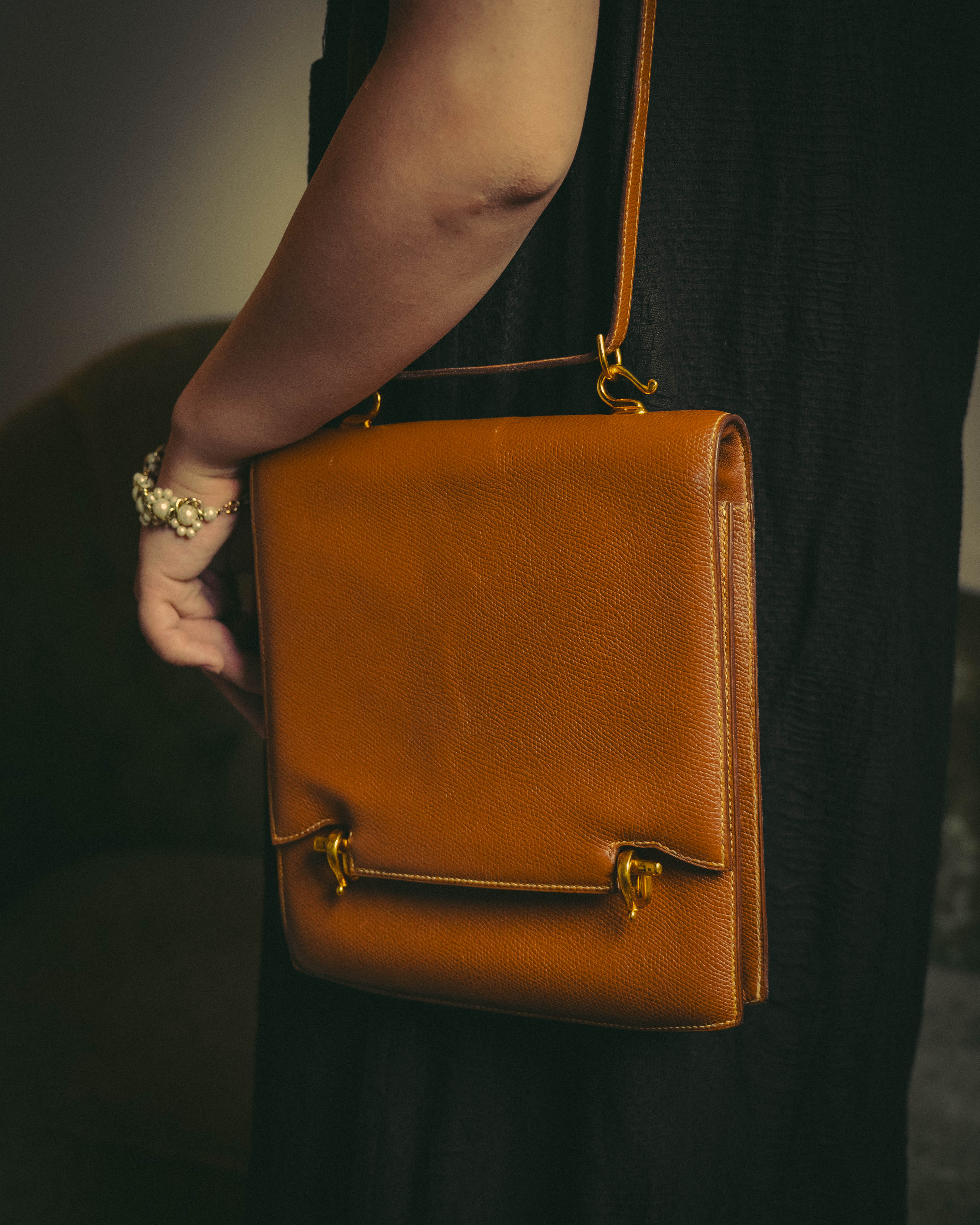 -SPECIAL- "Hermès" 80's Structured leather shoulder bag