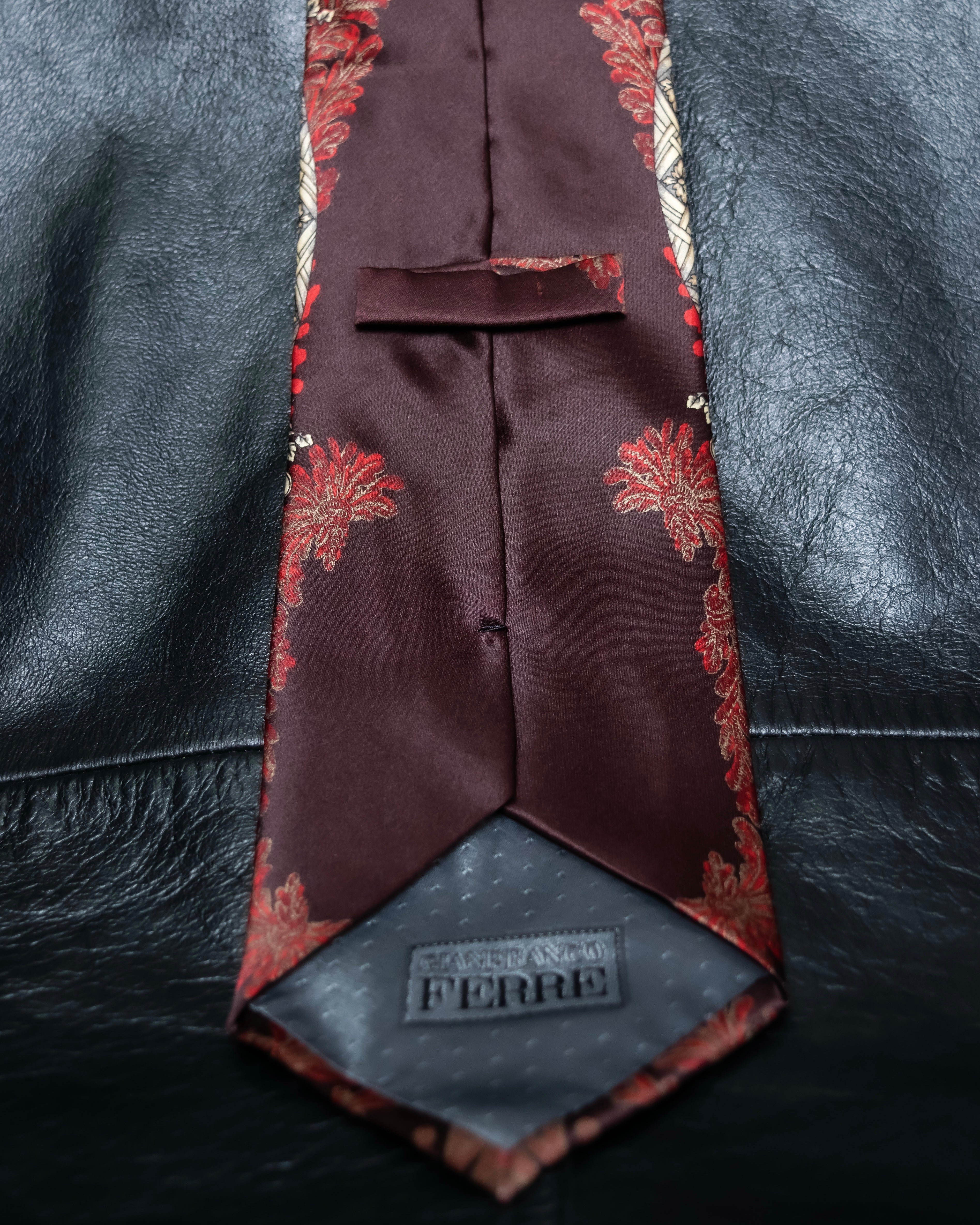 "GIANFRANCO FERRE" Beautiful botanical and frame design necktie