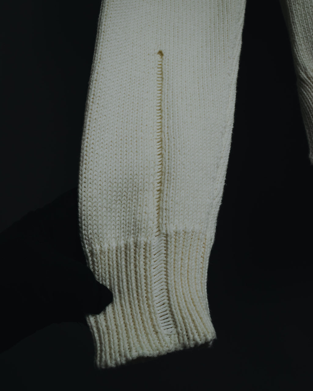 "Maison Margiela" 2022SS Destroyed rib-knit sweater