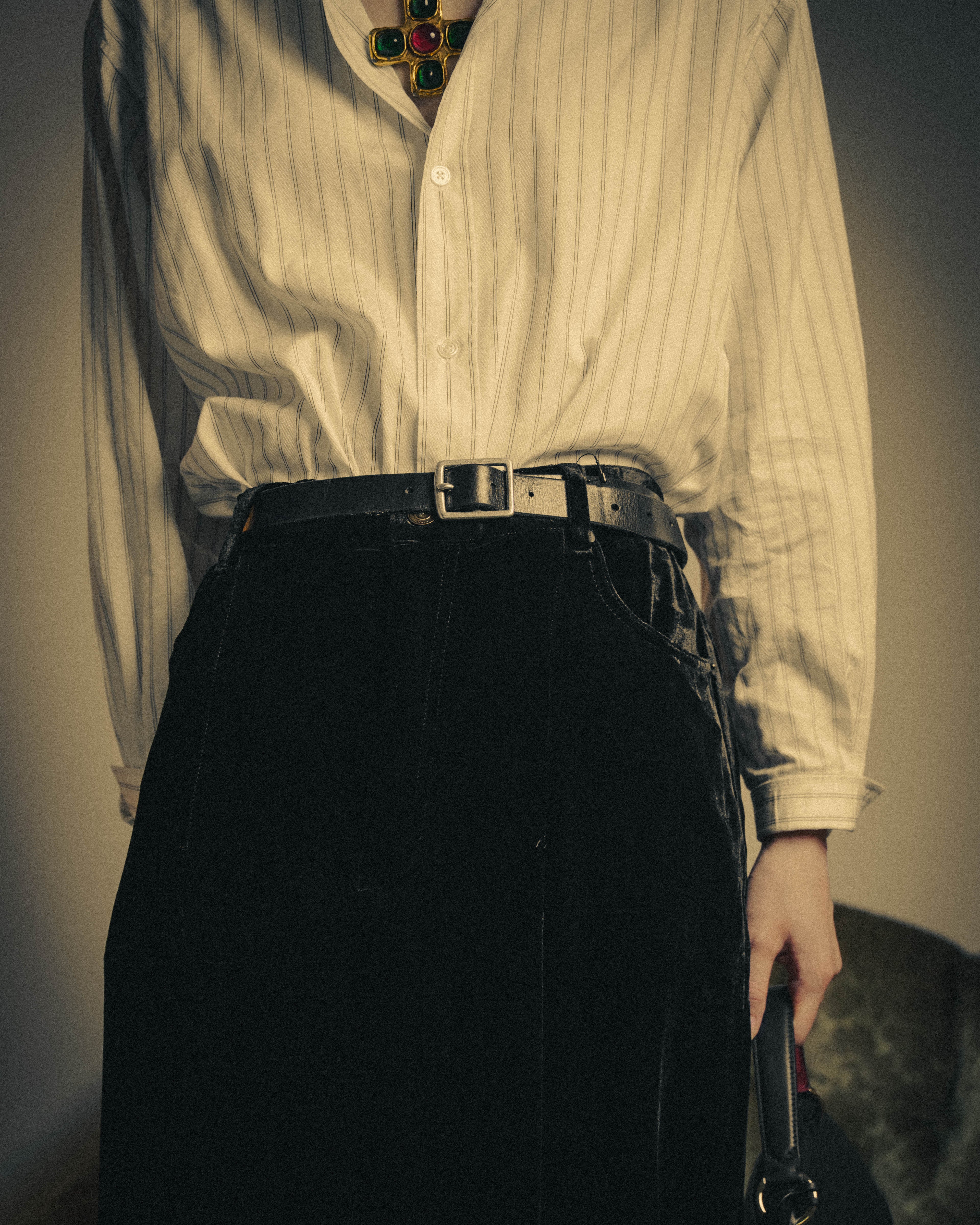 –SPECIAL– "SAINT LAURENT" 2023's Pleated velvet extreme flare pants