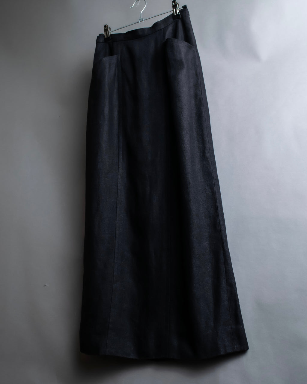 "CHANEL" Back button design flared maxi skirt