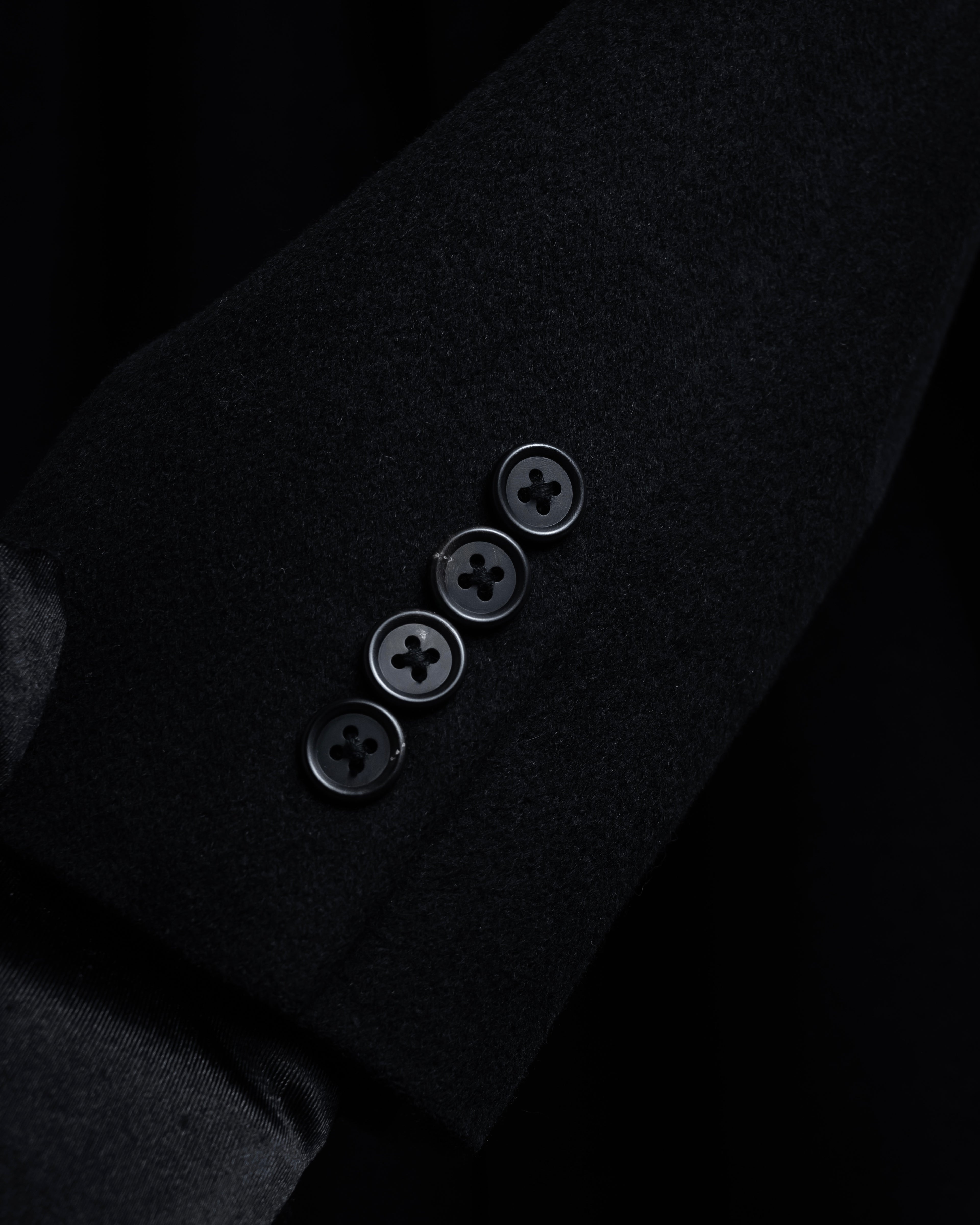 "BELLUMORE／ANTONIO FUSCO"
Fly front 100% cashmere chester coat