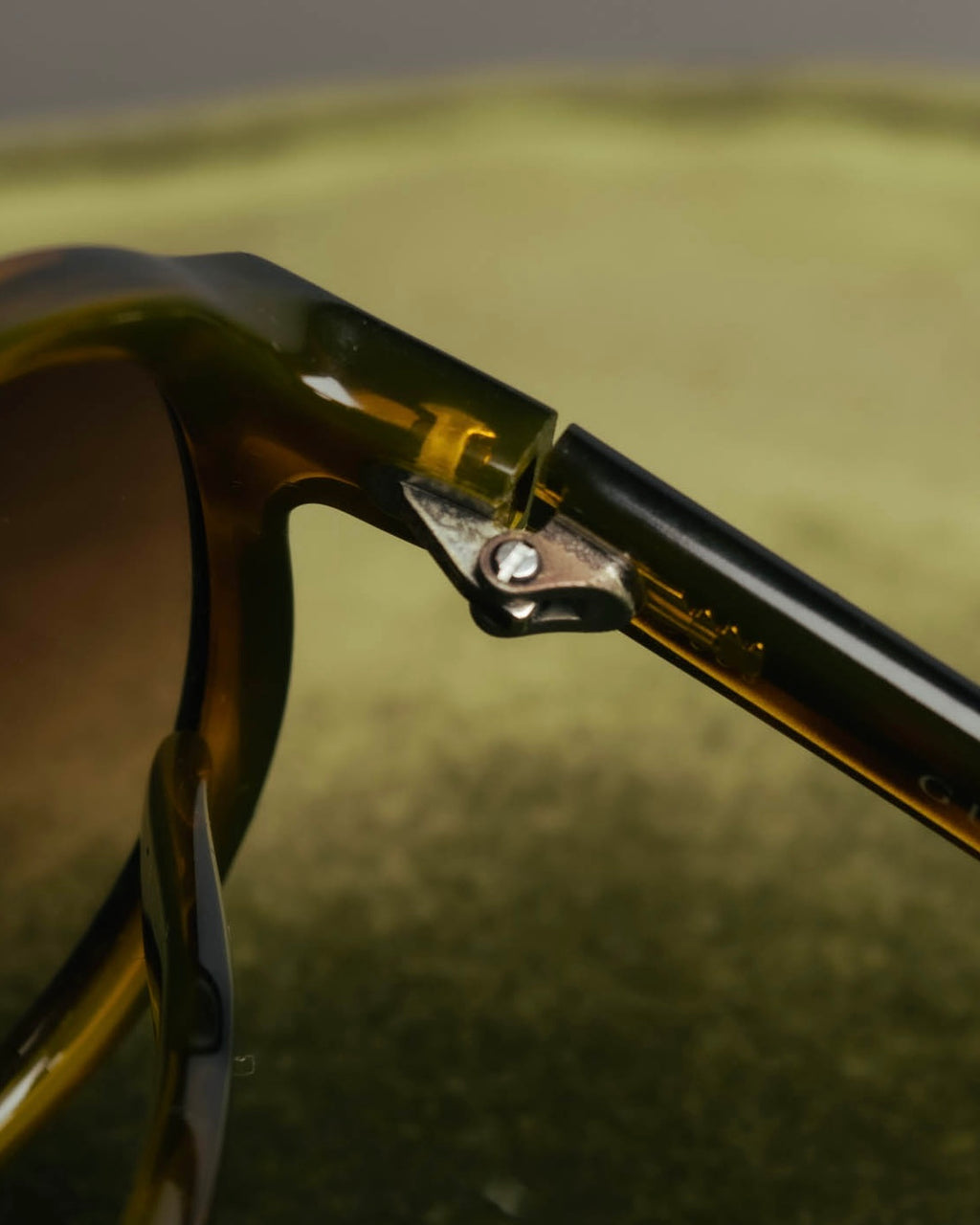 "GUCCI" 00's-10's Iconic aviator sunglasses