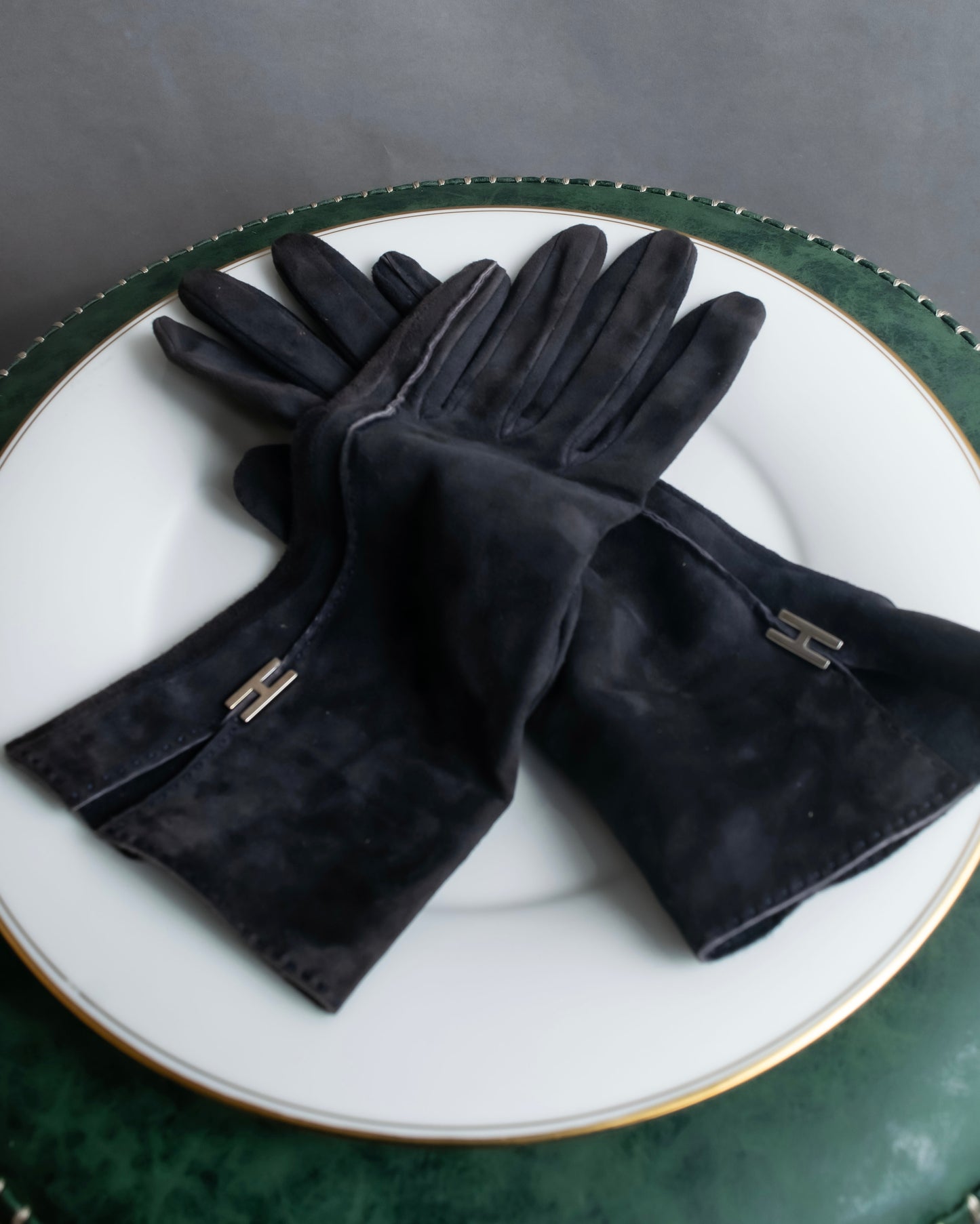 "HERMES" H motif design suede leather gloves