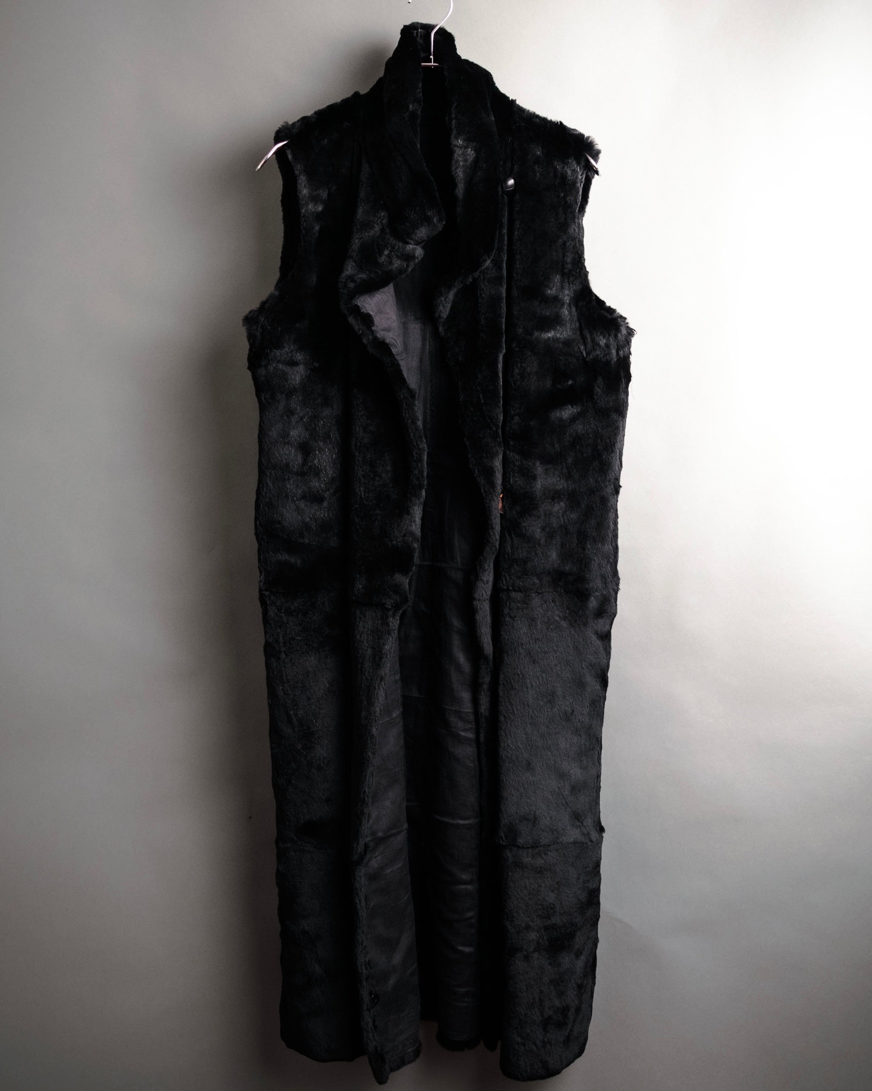 “YVES SAINT LAURENT” 70’s-80’s Long fur gilet