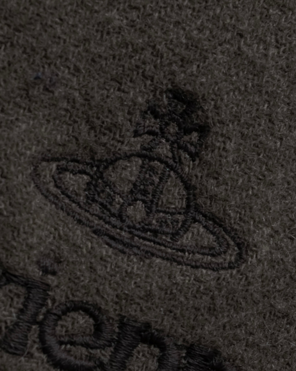 "Vivienne Westwood" Logo engraved wool long muffler