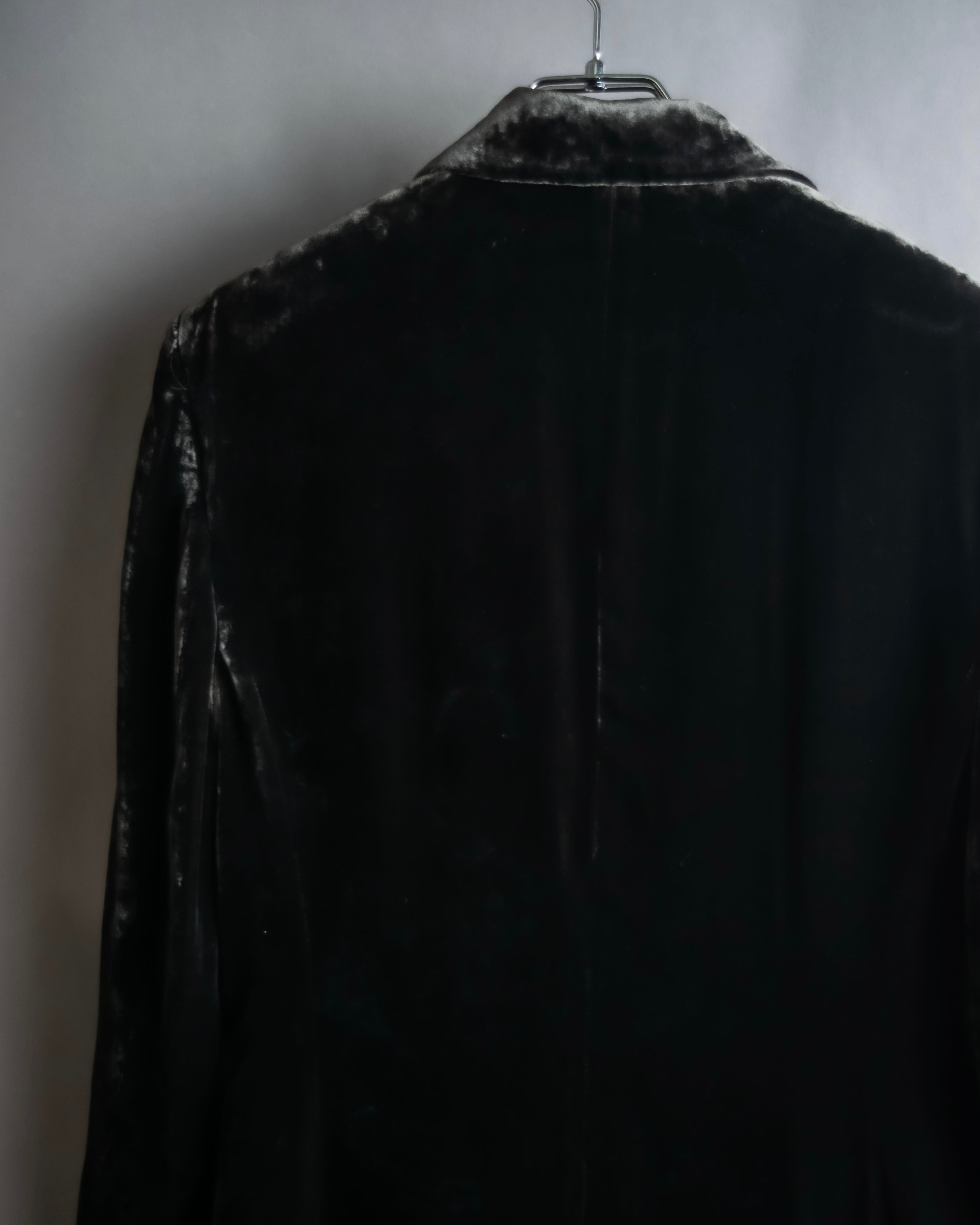 "FERAUD" Vintage velour glossy black tailored jacket