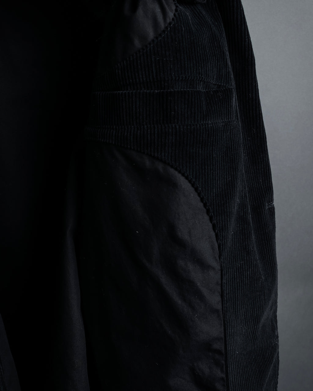 "dunhill" Classically tailored corduroy jacket