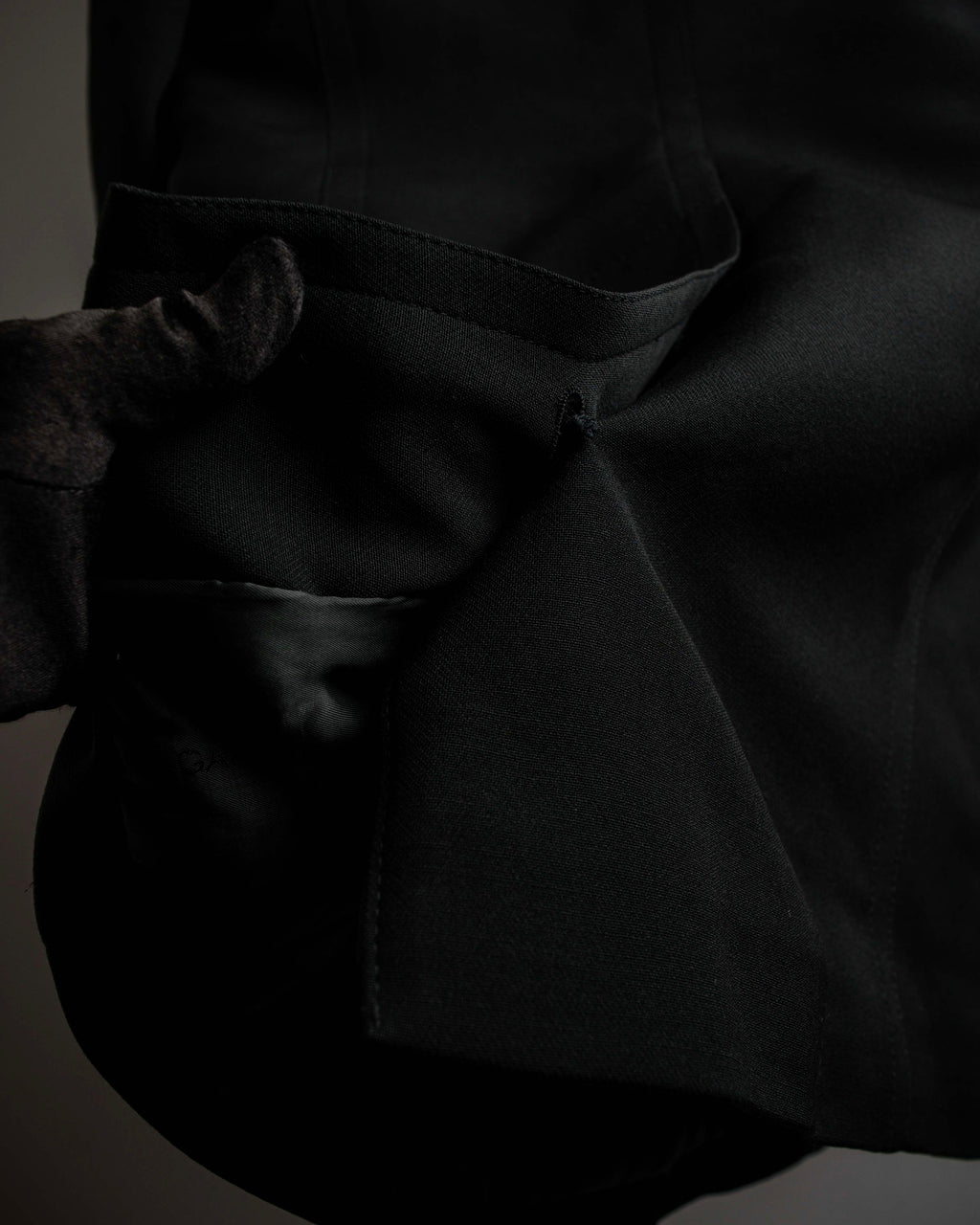 "Dolce & Gabbana" Navy originated Italian tailored pea coat