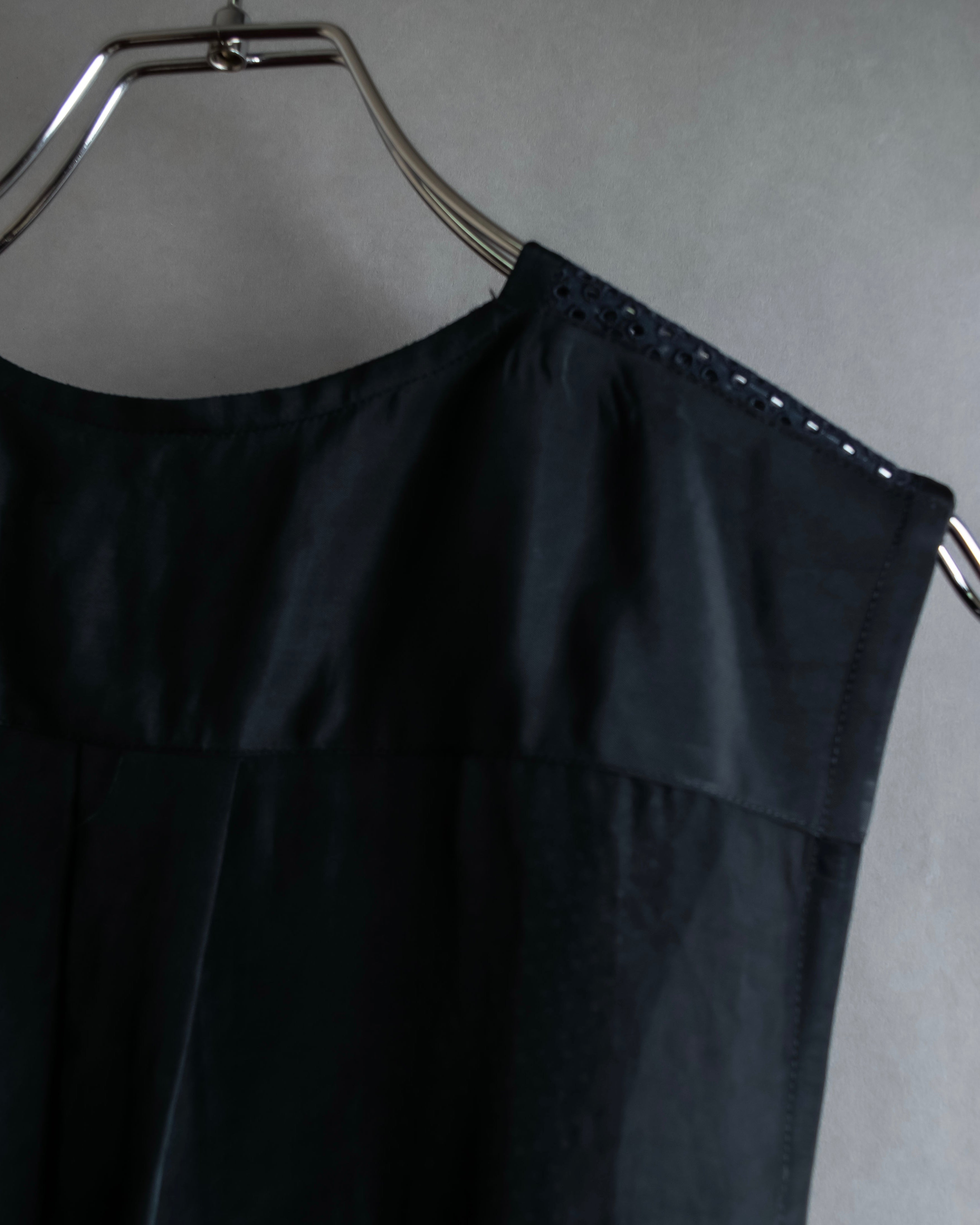 "tricot COMME des GARCONS" 96SS eyelet lace design patterned fabric switching vest